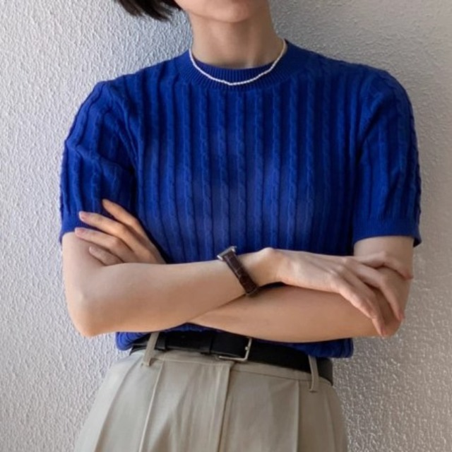 コンパクトニットプルオーバー