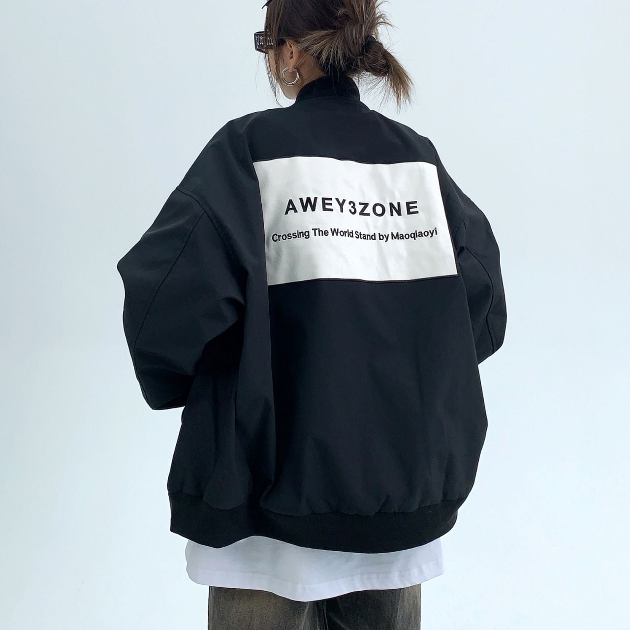 バックロゴパネルナイロンブルゾン R01143