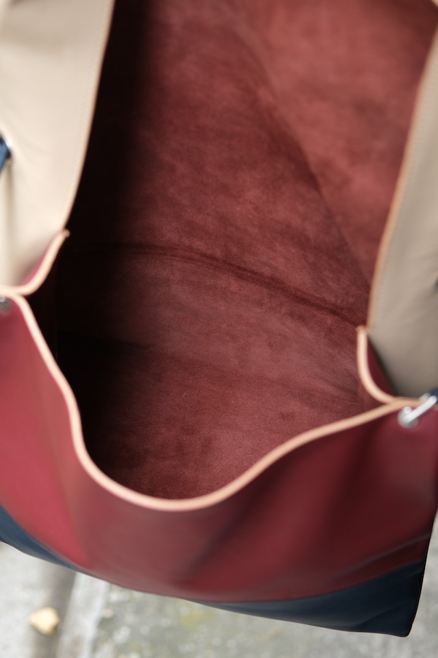 IORI/"CELINE" shoulder bag/All Soft