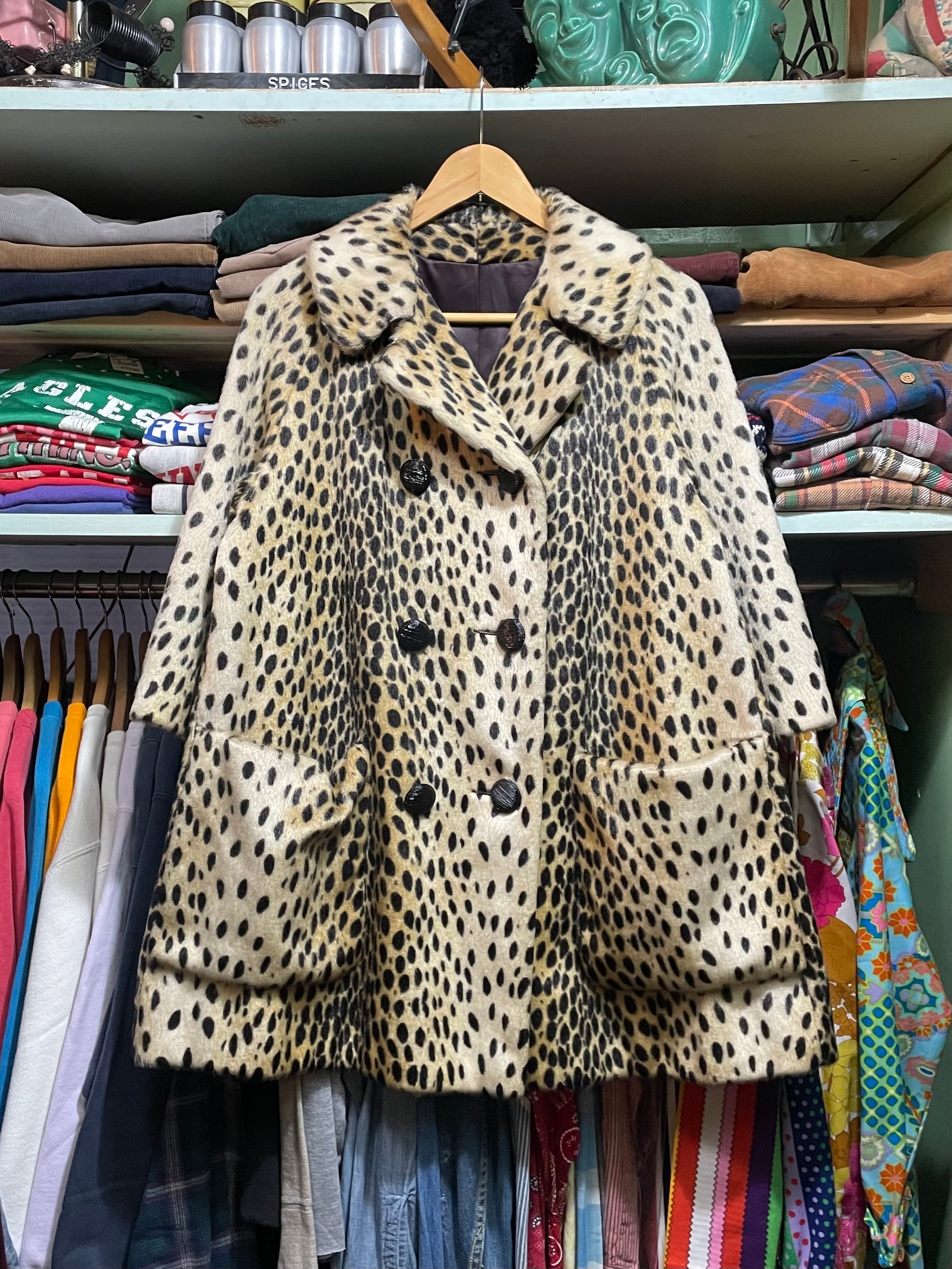 60's Leopard fake fur coat (beady clothing)