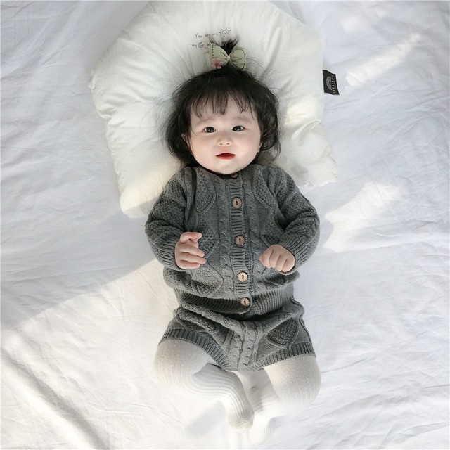 セットアップ ニット ツーピース カーディガン パンツ ベビー 赤ちゃん ブルマ ニットカーディガン ニットブルマ ケーブルニット ケーブル編み 新生児 秋冬 上下セット 女の子 男の子 ユニセックス 女児 男児 人気 おすすめ ベビー服 かわいい おしゃれ 誕生日 プレゼント