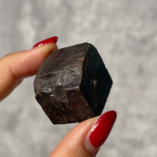 南アフリカ・カルー産 リモナイト キューブ  オールドストック・擬似結晶（Pseudomorph）