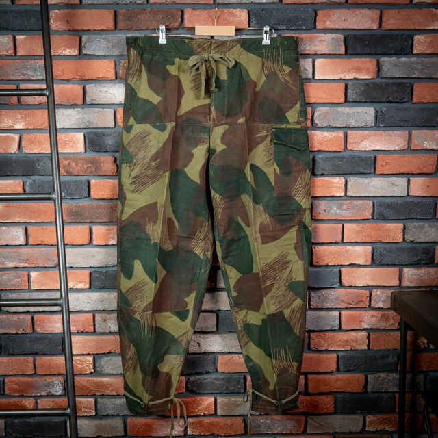 【DEADSTOCK】50's Belgian Army Brushstroke Camouflage Trousers 実物 ベルギー軍 50年代 ブラッシュストロークカモ オーバーパンツ 希少 レア No.13
