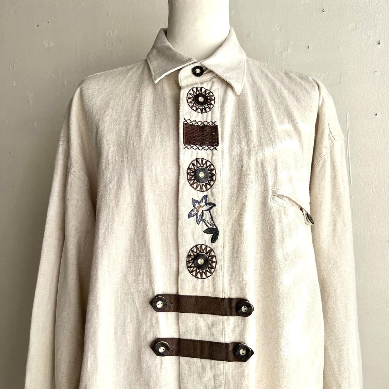 Euro linen mix tyrol shirt/リネン混・刺繍のチロルシャツ | MOTHER