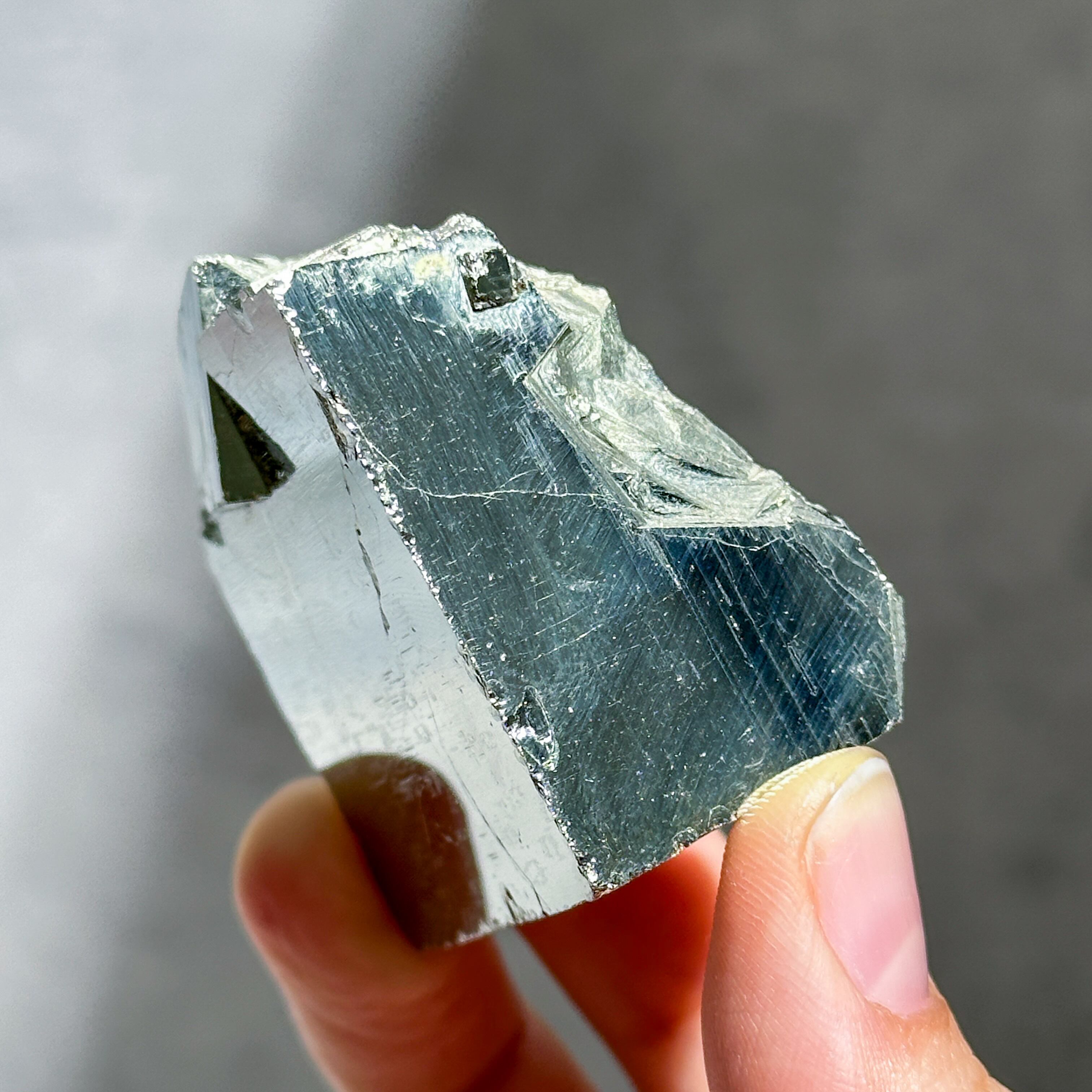 高品質】パイライト 原石81◇Pyrite◇天然石・鉱物・パワーストーン