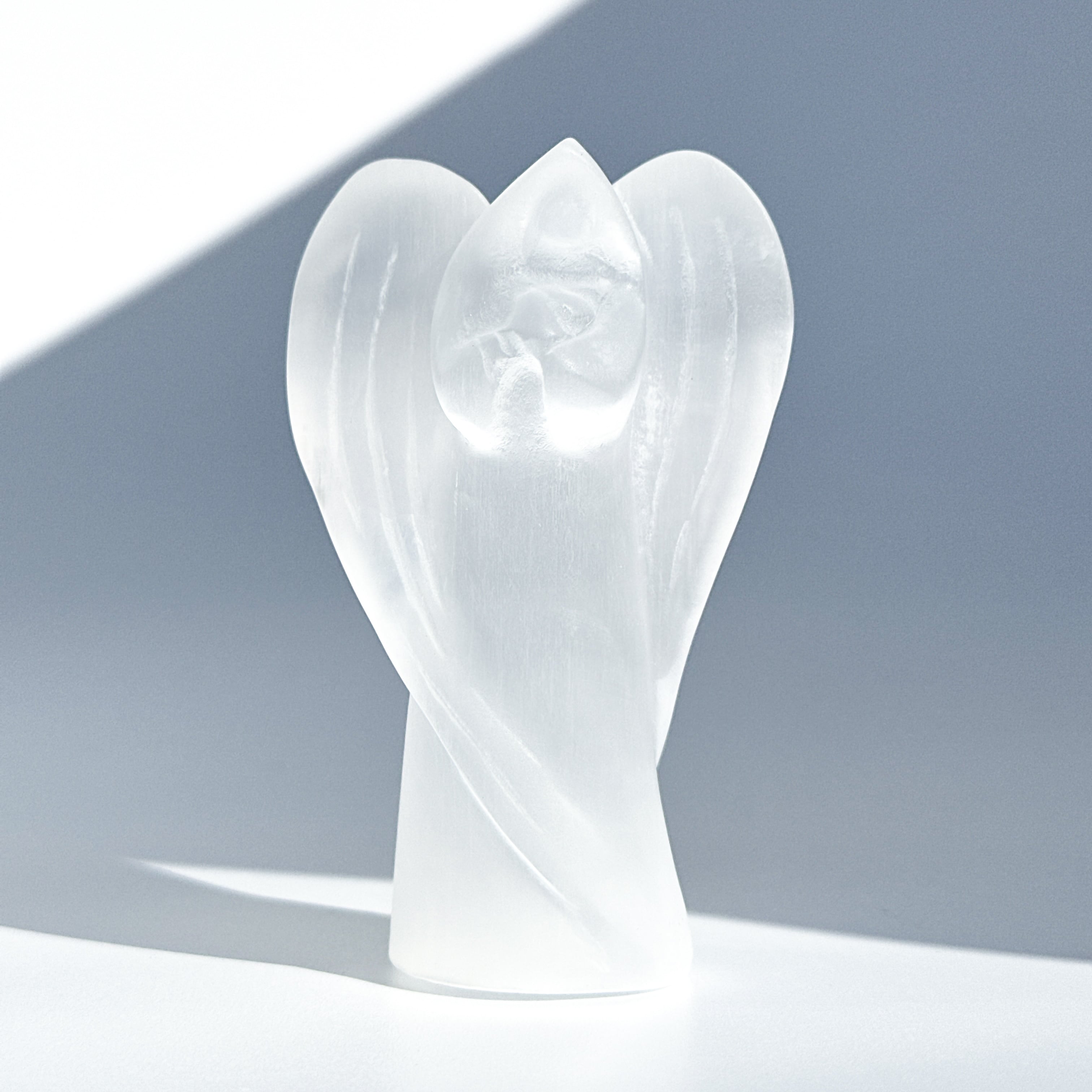 セレナイトのマリア像23◇ Selenite ◇天然石・鉱物・パワーストーン