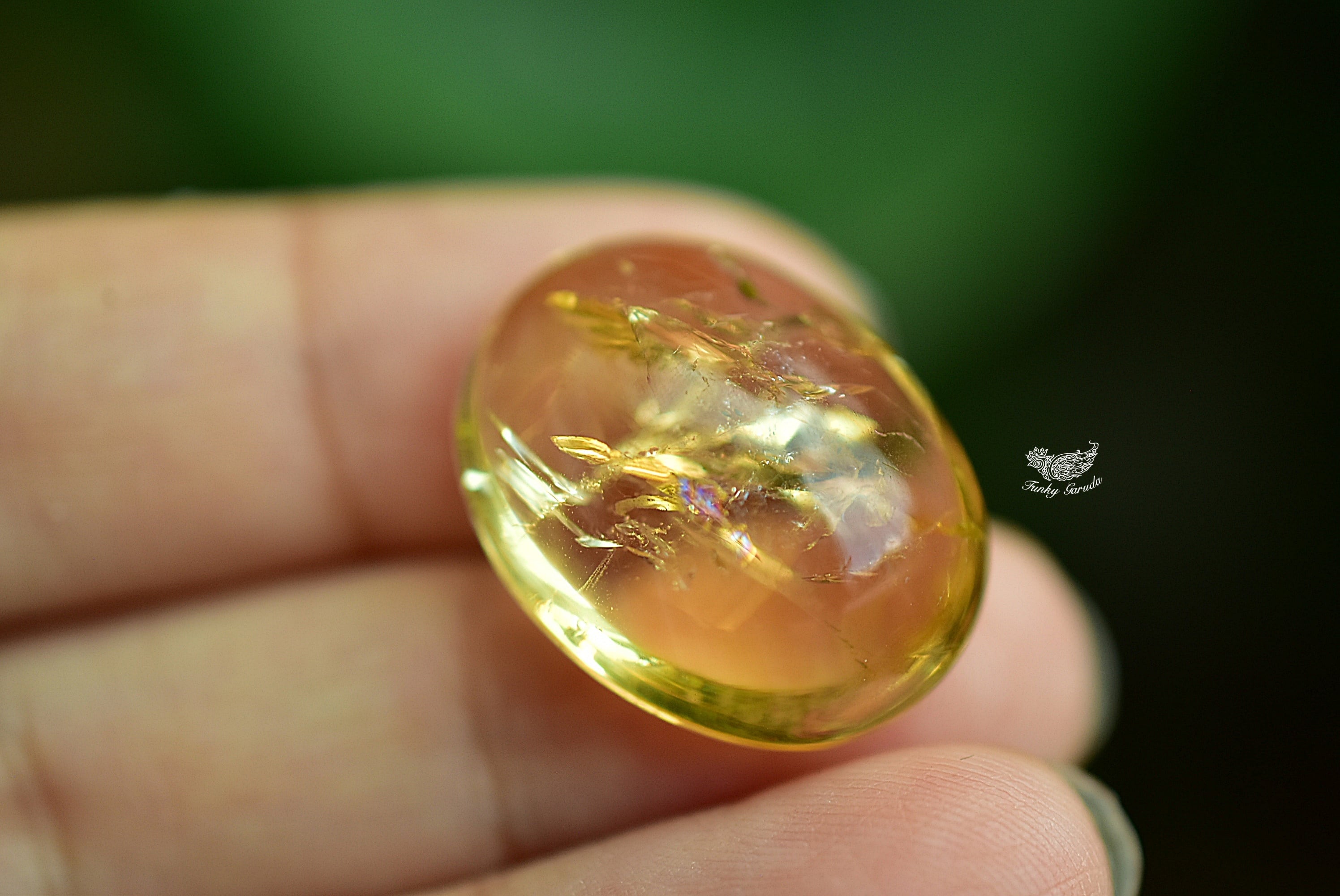 虹入り・きらり☆シトリン ルースs584 | Funky garuda Stone