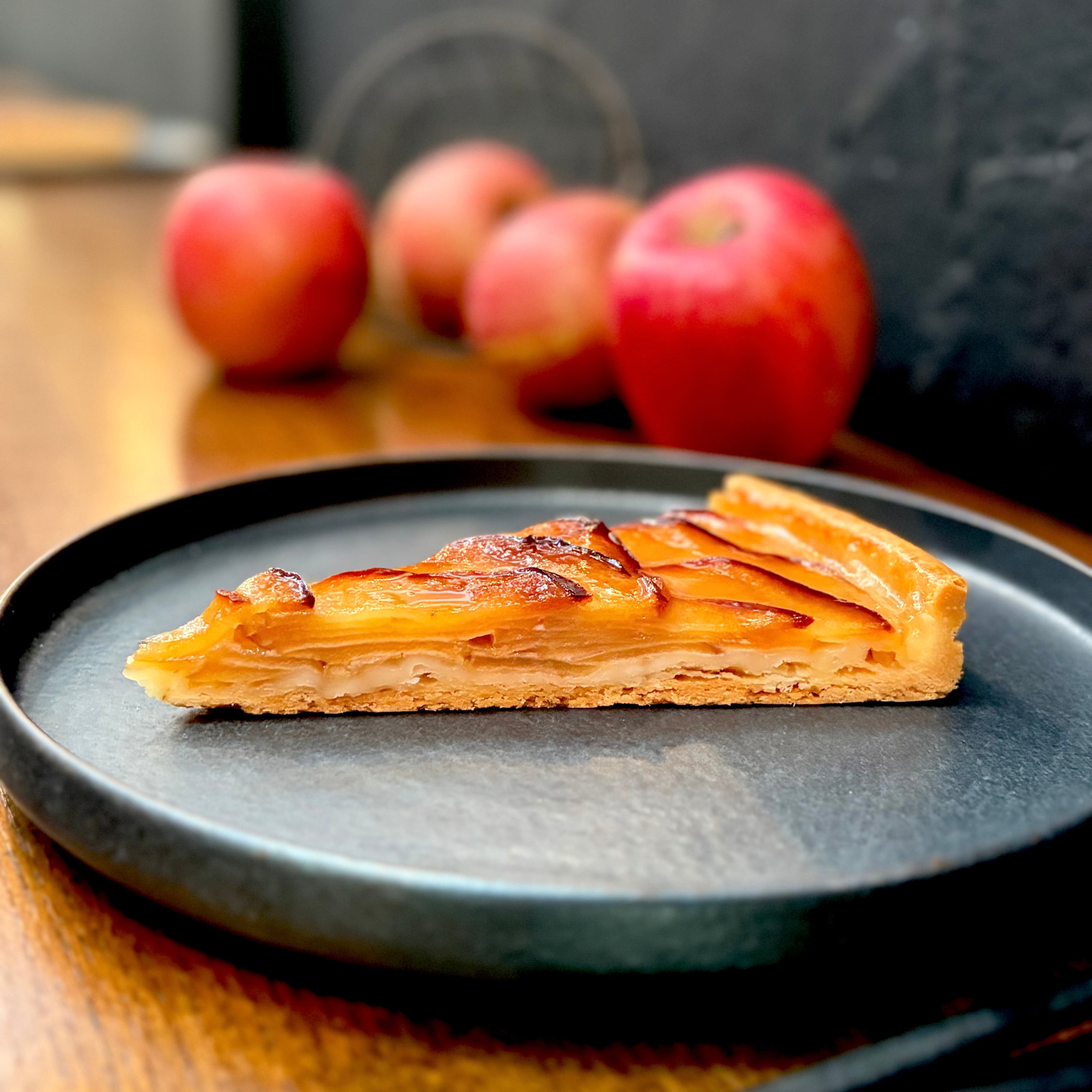 今季残り2回の販売】りんごのタルト（サンふじ） | N'importe quoi