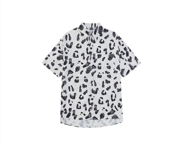 韓国ファッション グラフィティプリント 半袖シャツ カップル レトロ 送料無料
