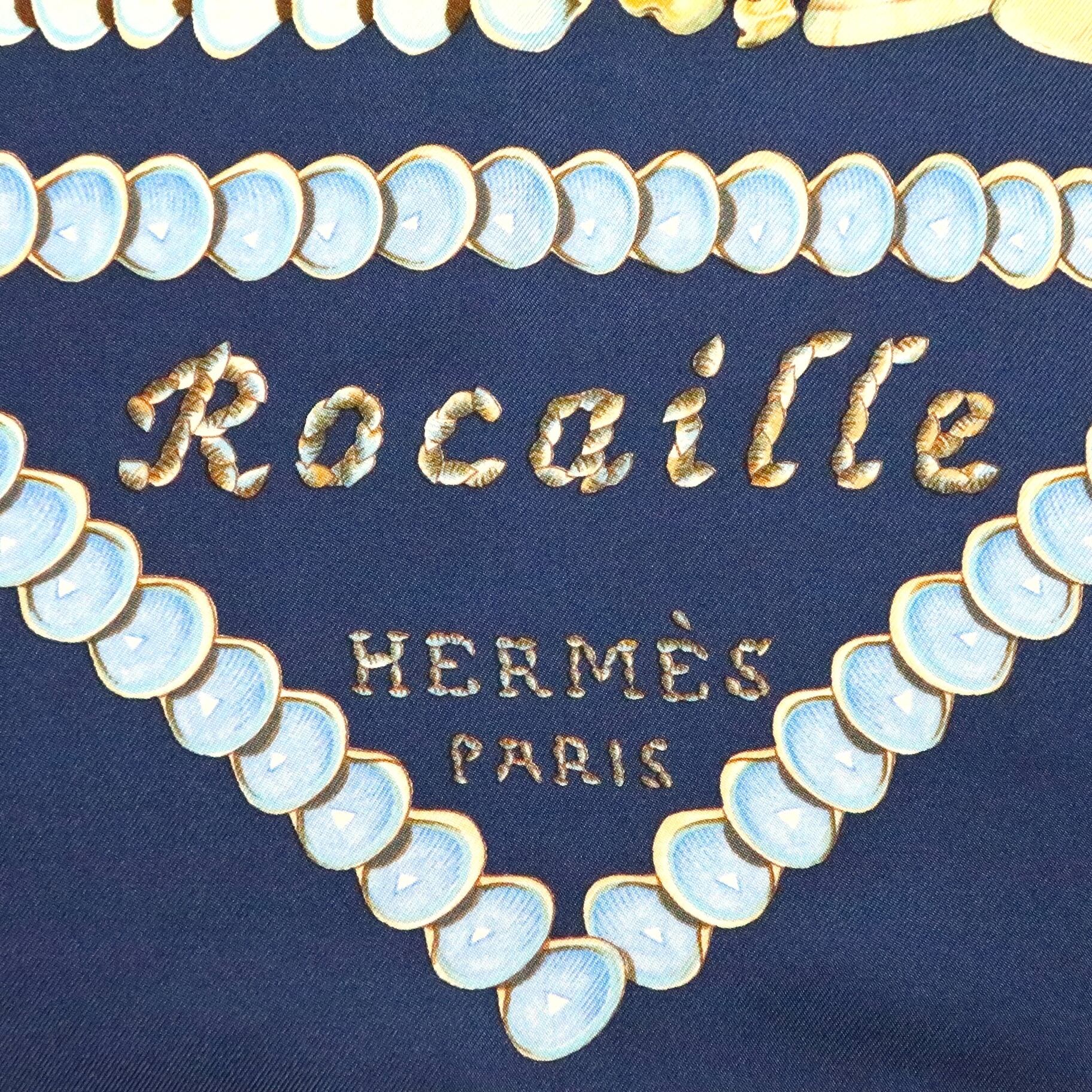エルメス HERMES/スカーフ カレ90 ロカイユ Rocaille 貝殻 幾何学模様