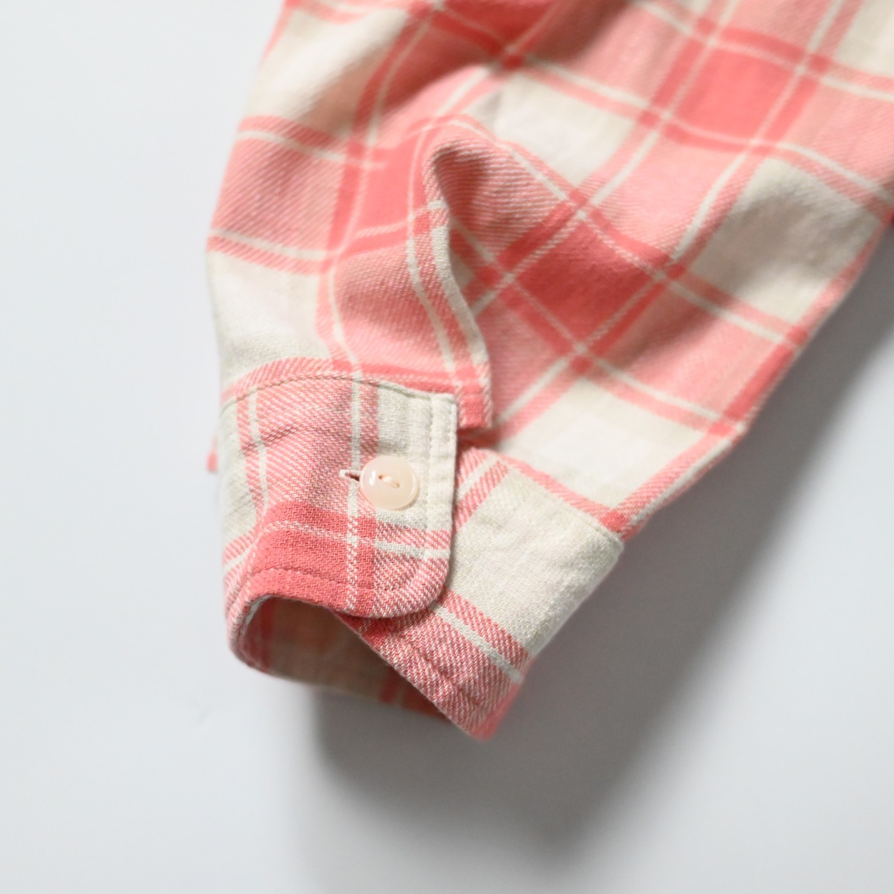 BOWWOW / CIG POCKET SHIRT