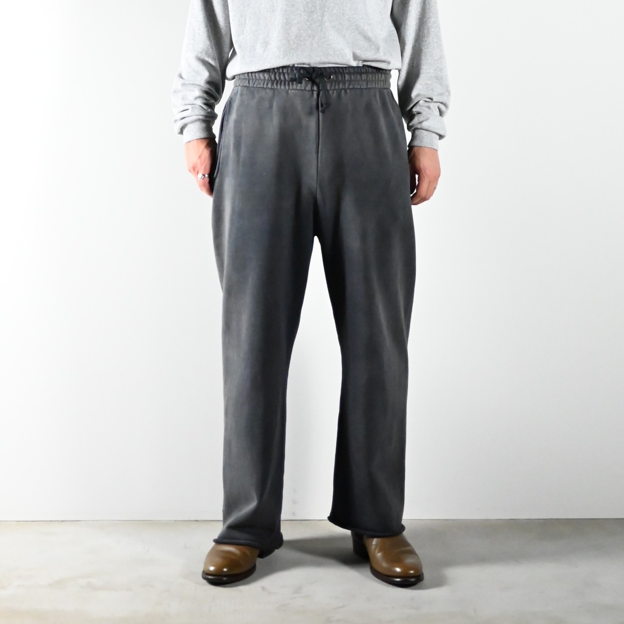 BOWWOW / WEATHERED SWEAT PANTS - BLACK