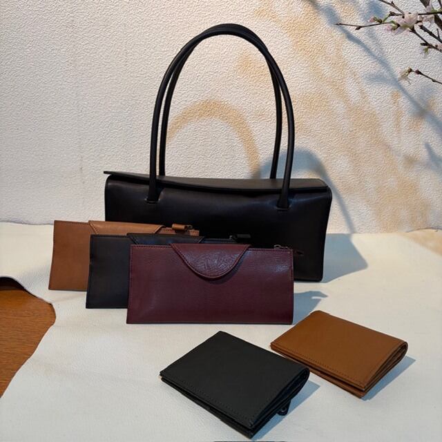 B.stuff　セレモニー対応ハンドバッグ