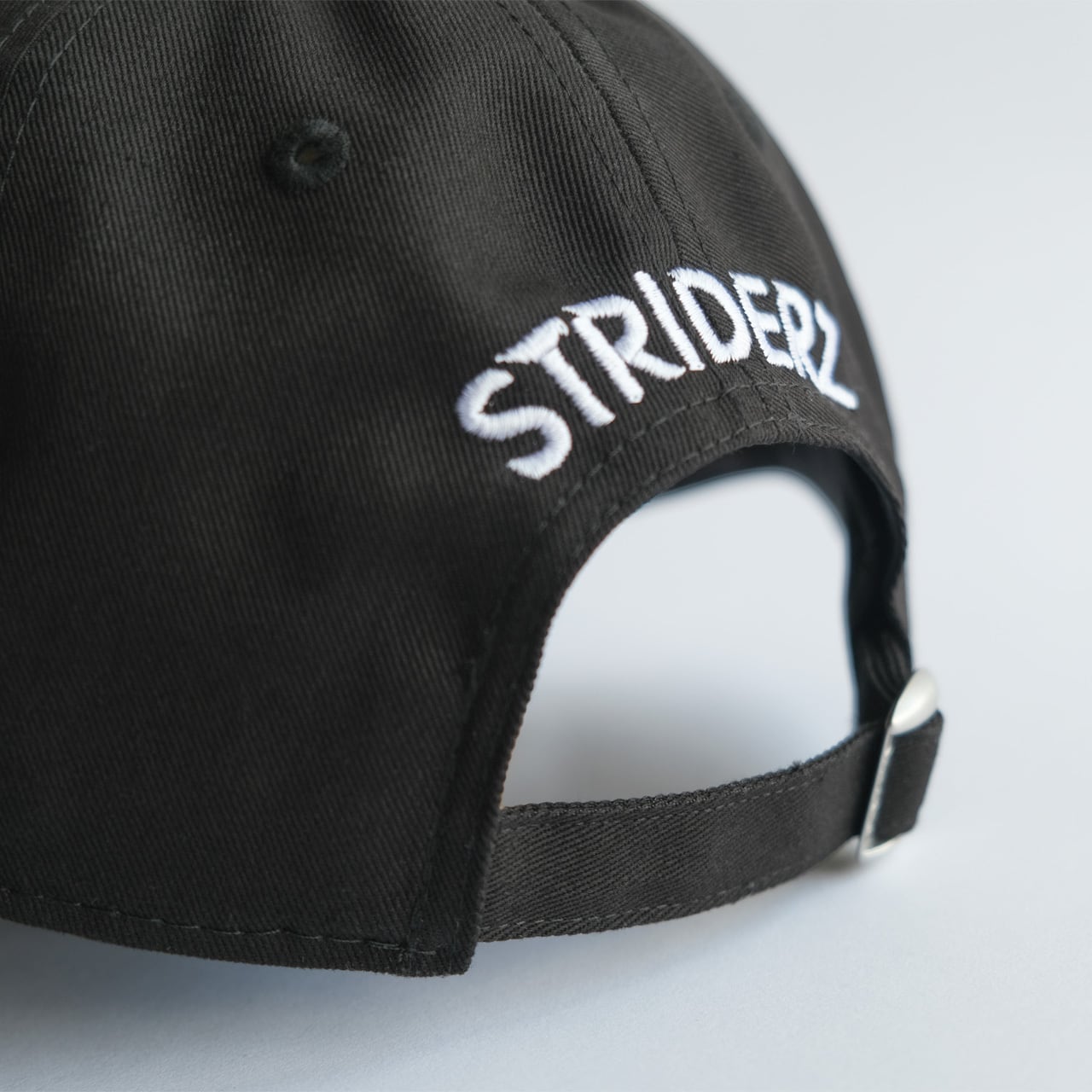 STRIDERZ CAP "NEW ERA" (数量限定)