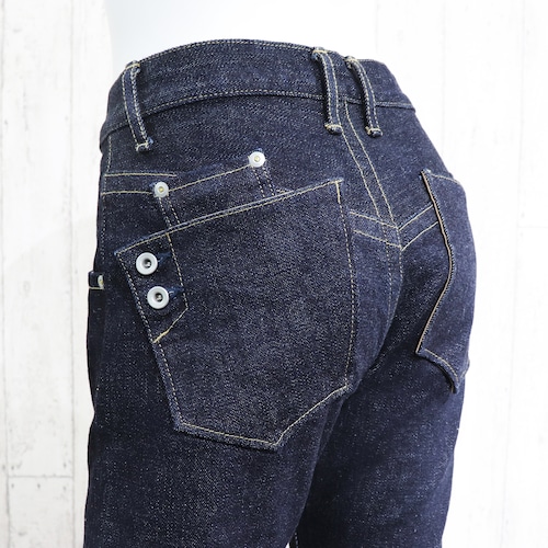 M422SD Tight Tapered jeans