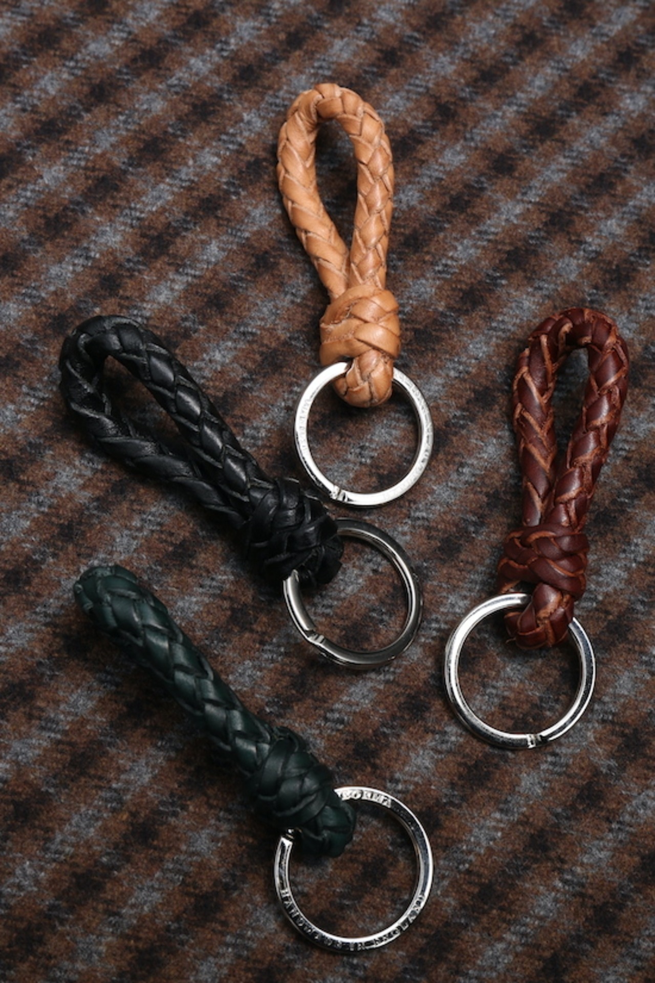 BEROMA P0185 PLATED KEY FOB / NATUR