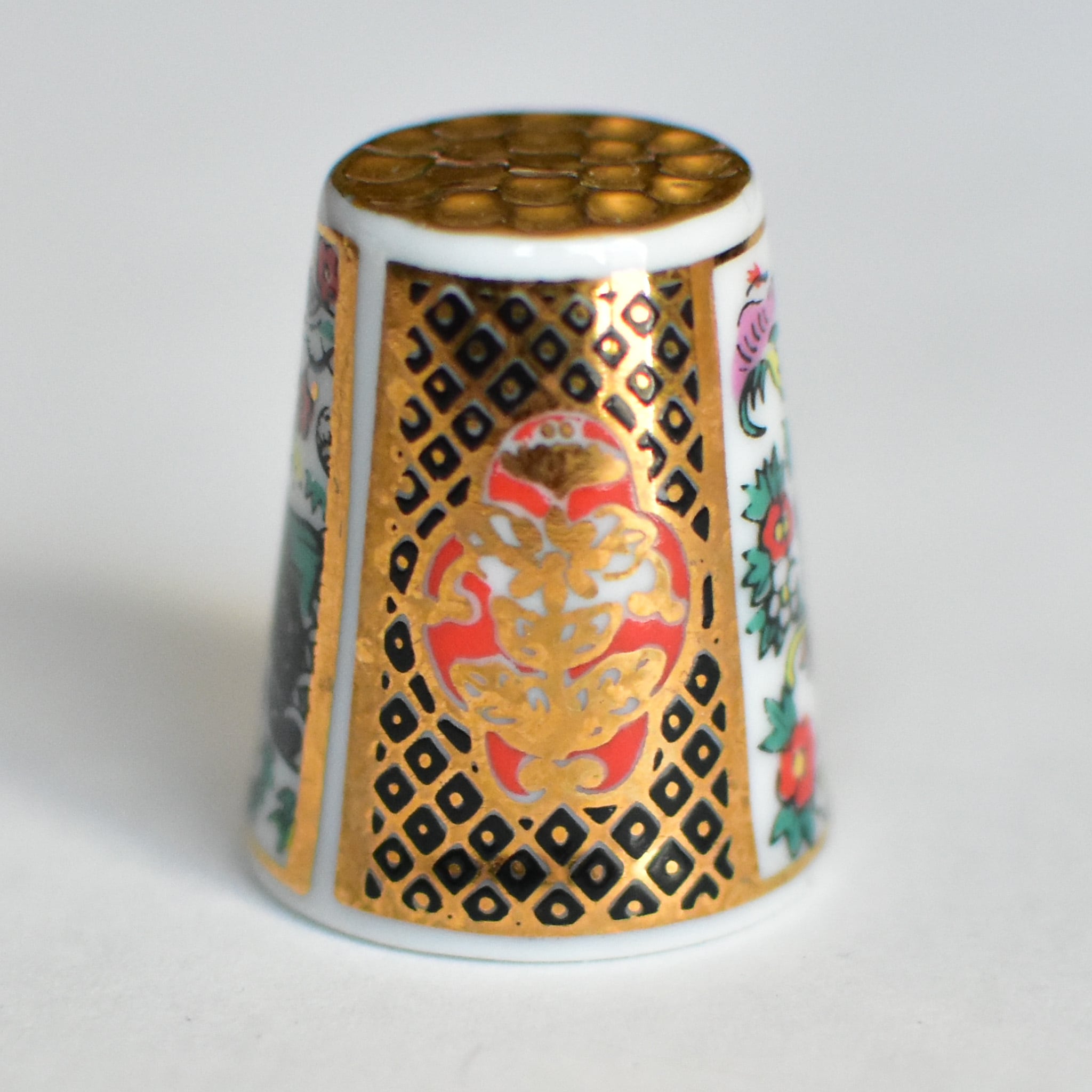 ヴィンテージ シンブル 指抜き 日本製 里帰り | チェコガラスボタン