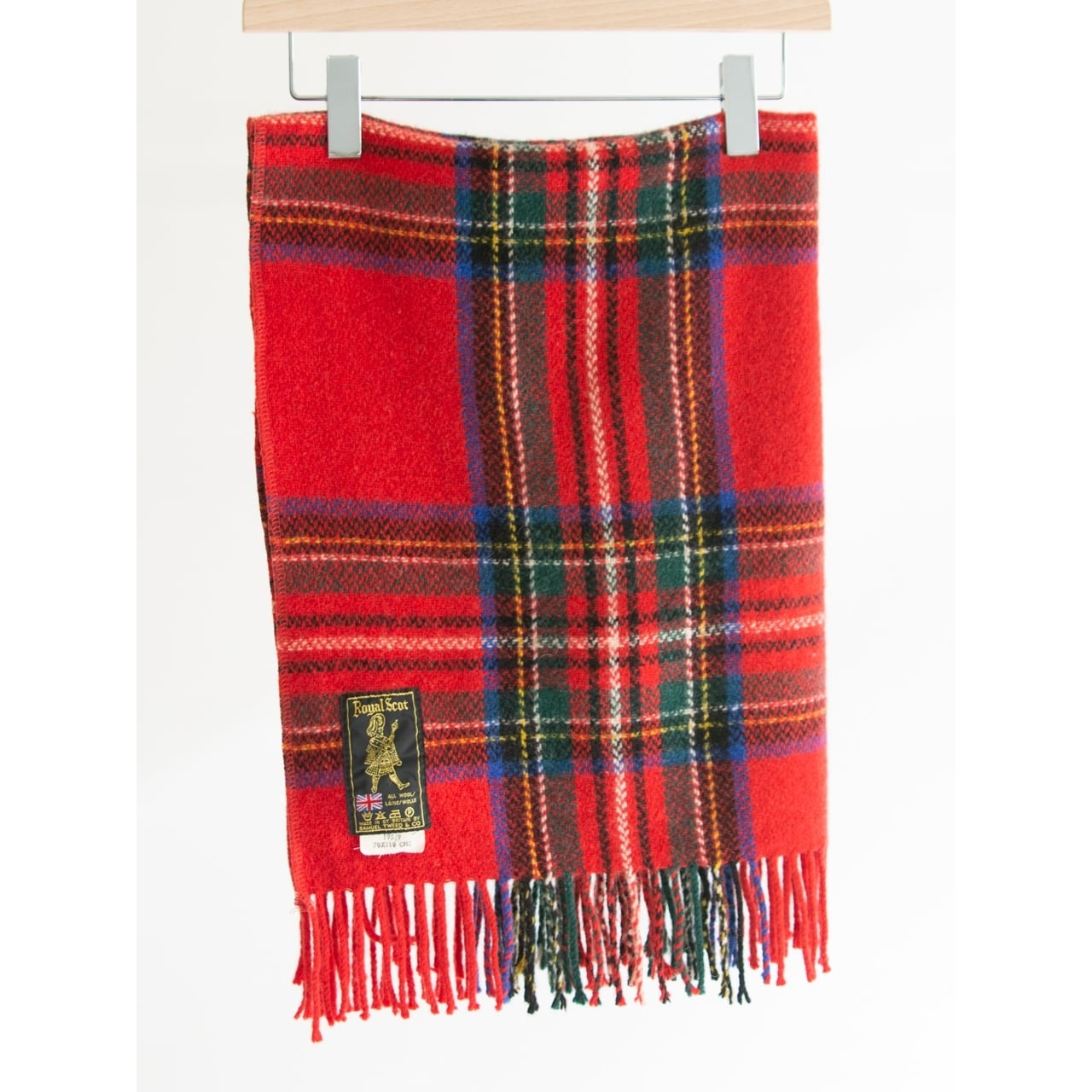 人気中古 キャトルセゾン スコットランド製羊毛100% 英国タータン
