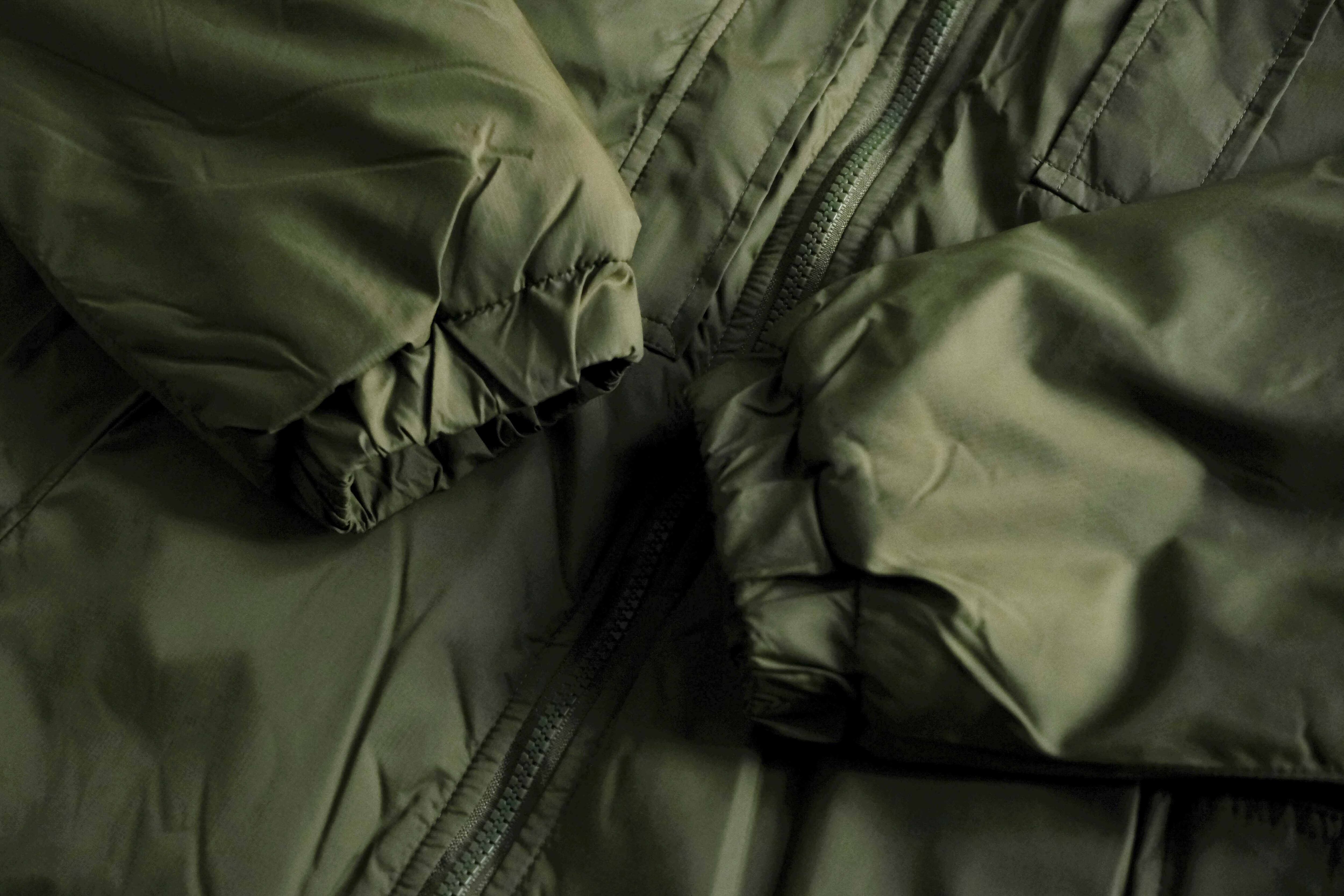 イギリス軍　PCSジャケット　ミリタリー DEAD STOCK” British Military PCS Thermal Jacket - TEENAGER