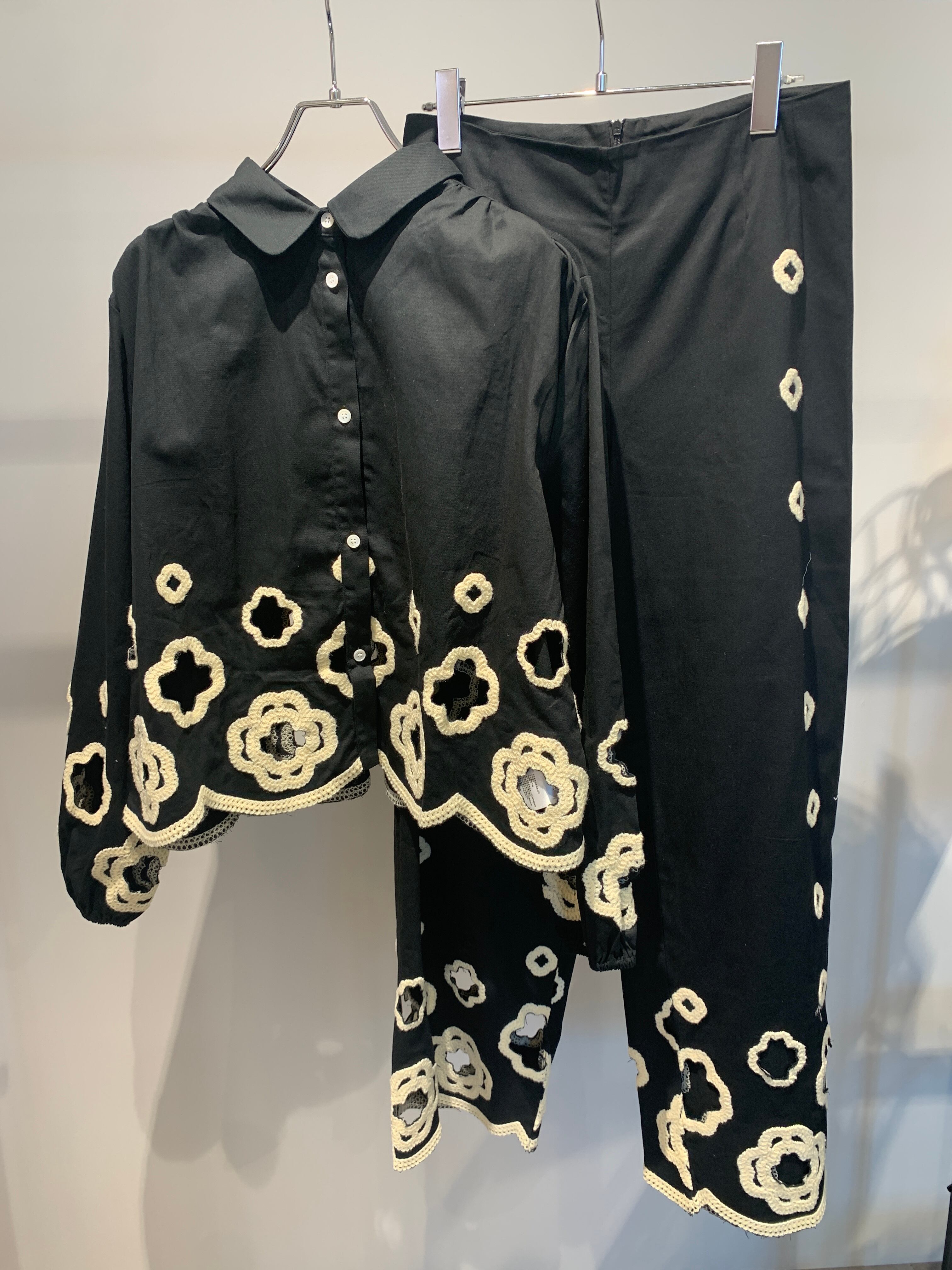flower motif embroidery shirt&pants setup