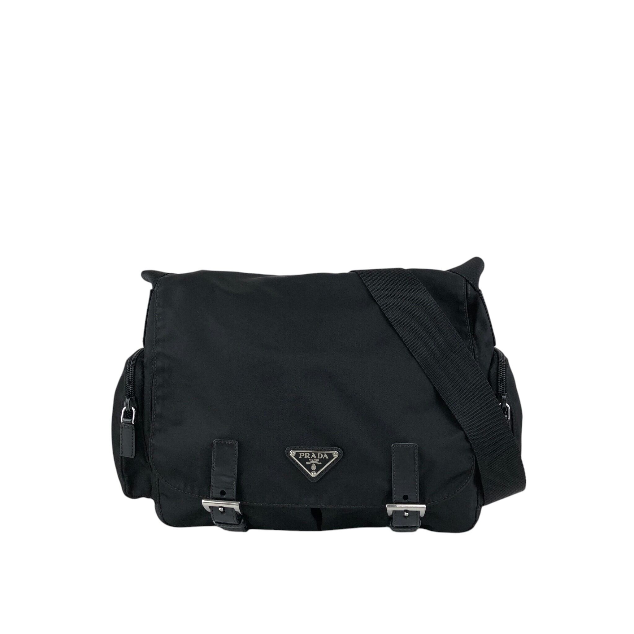 PRADA プラダ ショルダーバッグ ブラック トライアングルロゴ ナイロン