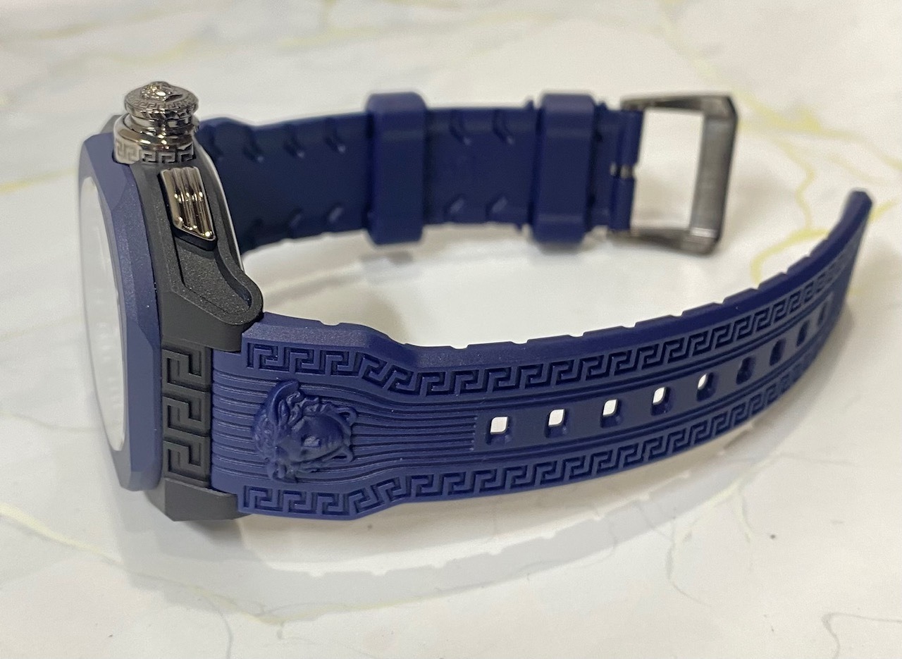 VERSACE ヴェルサーチェ メンズ 腕時計 VE9L00224 V LEGEND ヴイレジェンド