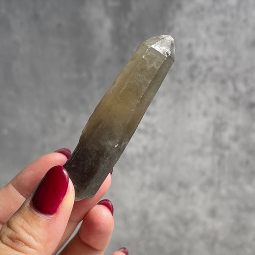 ナミビア・エロンゴ産【スモーキークォーツ（煙水晶）】① 鉱物 天然石 パワーストーン