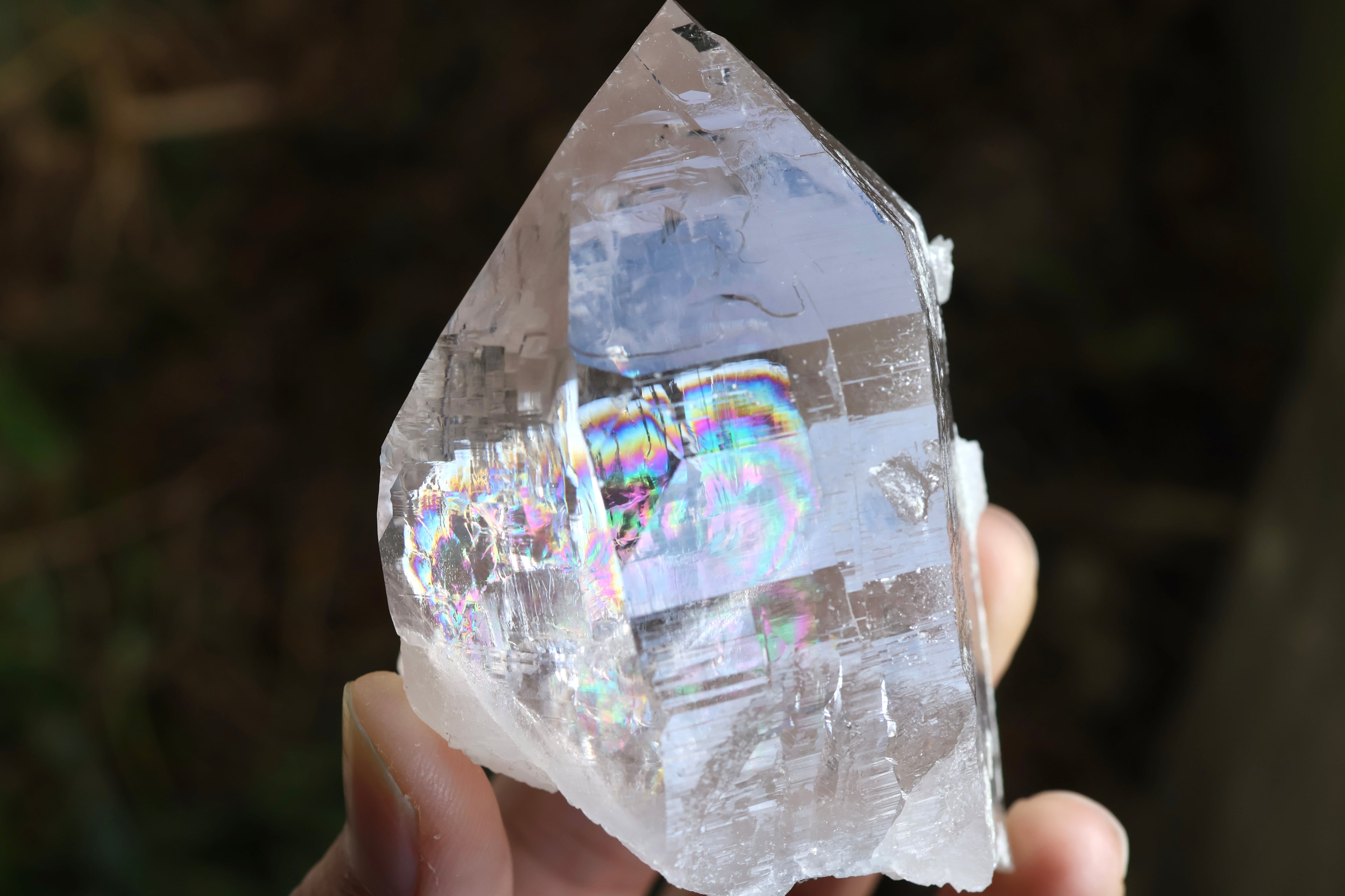 ヒマラヤ水晶 ガネーシュヒマール産 虹入り