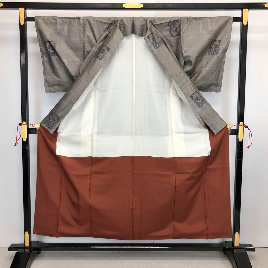 本場大島紬 カタス9マルキ 四角に花柄模様 しつけ糸 茶泥染 K-3526  