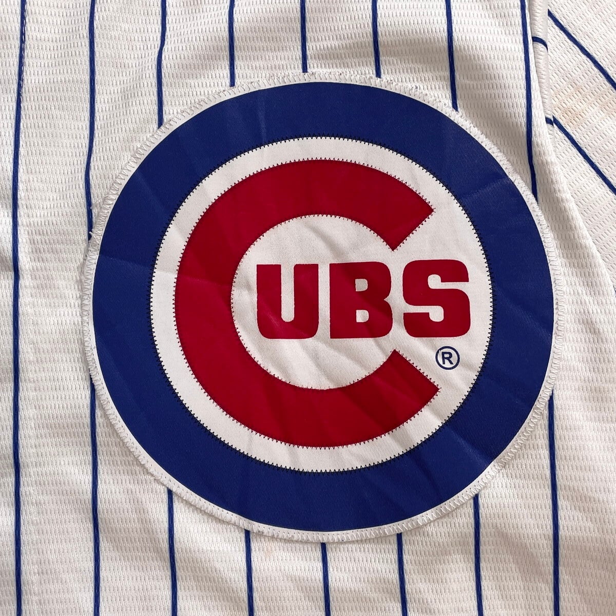 Majestic CHICAGO CUBS ピンストライプ ベースボールシャツ メンズM