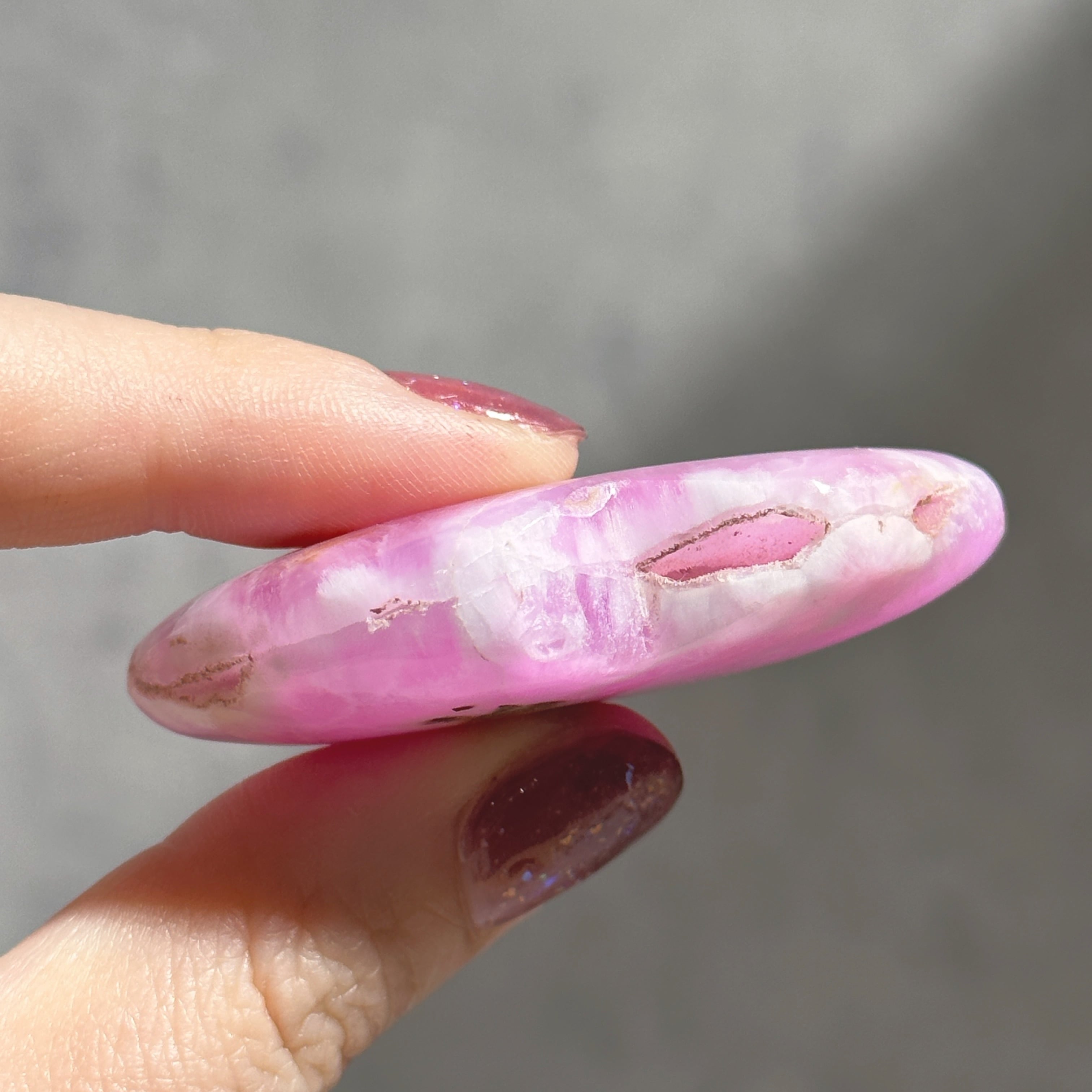高品質　ピンクアラゴナイト　ハート　天然石 💖ピンクアラゴナイトの愛しさ—心をつなぐハートの石💫 | Studio Kururi