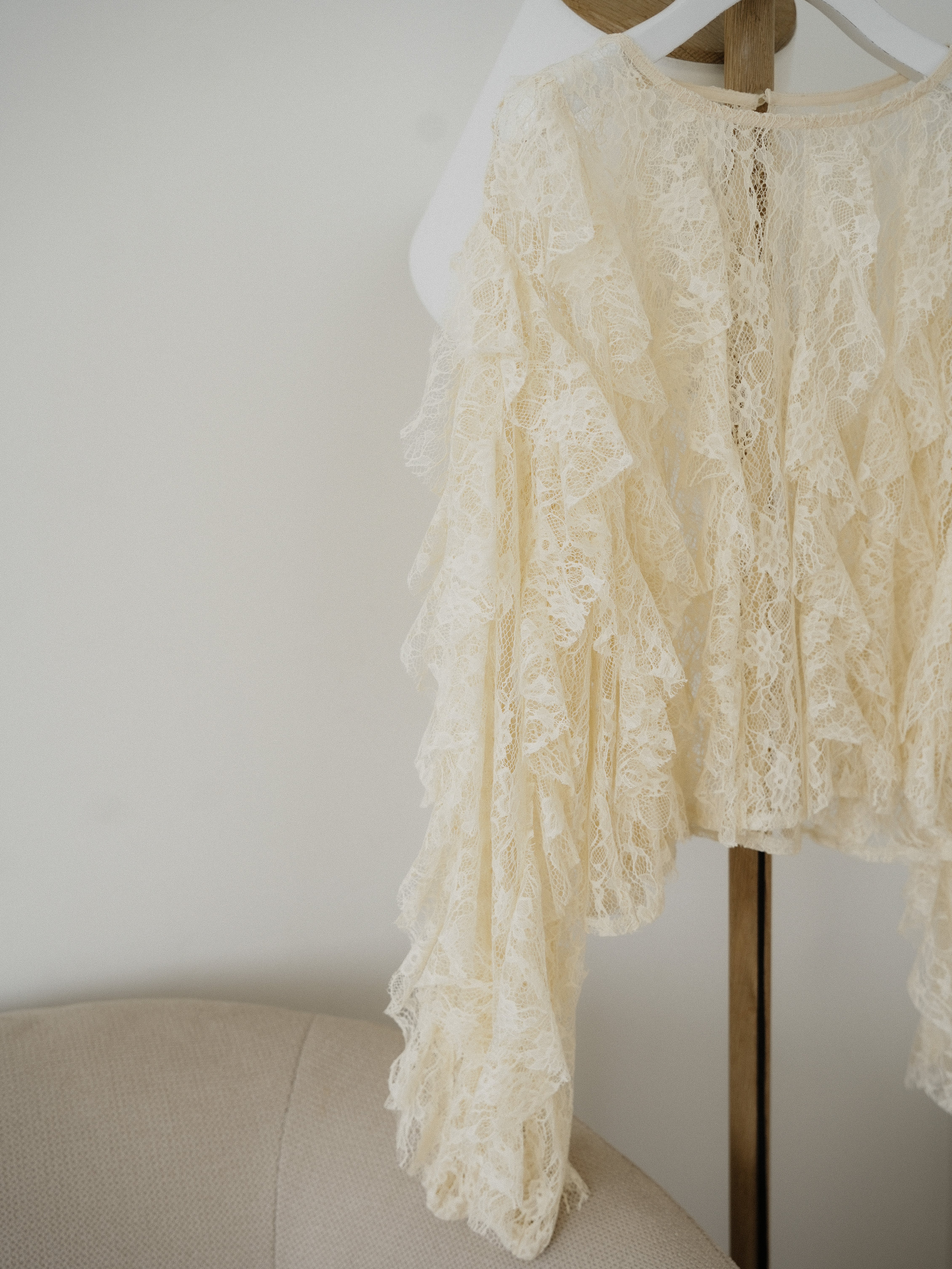 sheer lace ruffle blouse | Katrin TOKYO