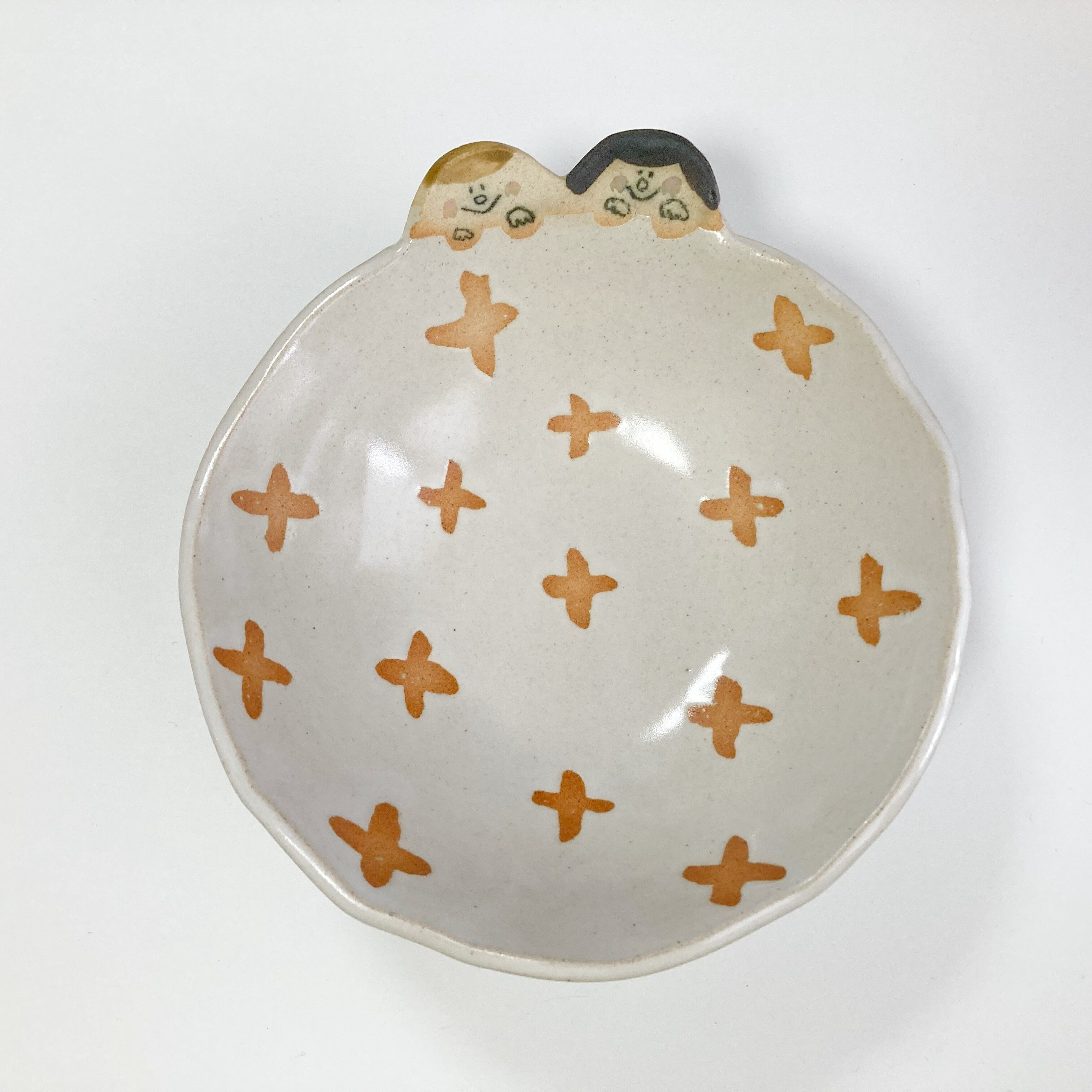 思わず笑顔になる食卓へ ひょっこりボール 中 ホワイト Solmu