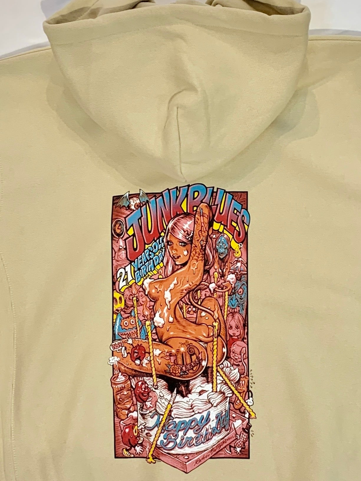 EROSTIKA】桃乃木かな x Rockin'Jelly Bean Capsuel Collection“Shaved