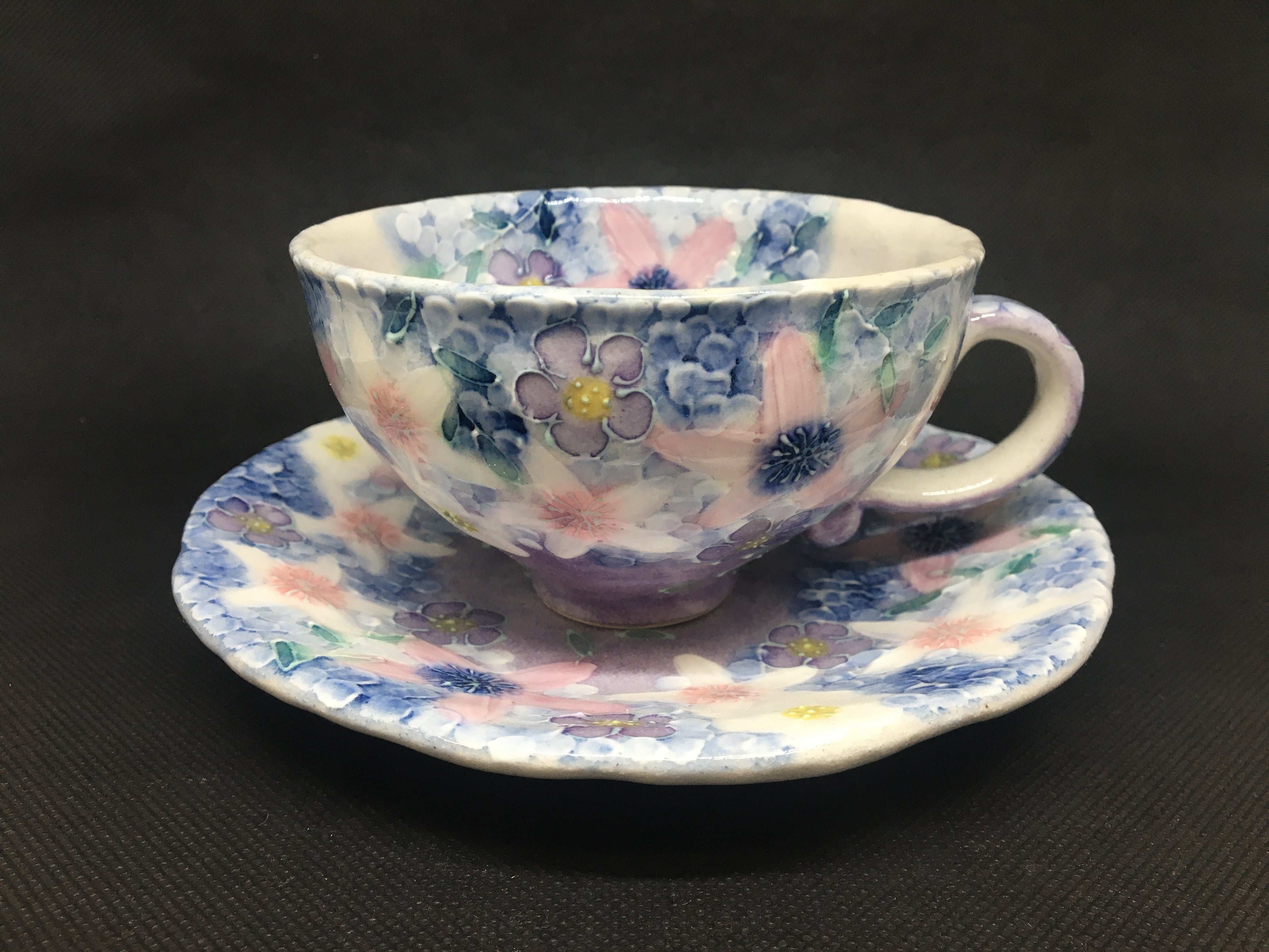 丸一国府商店○手造り陶器のセレクトショップ○