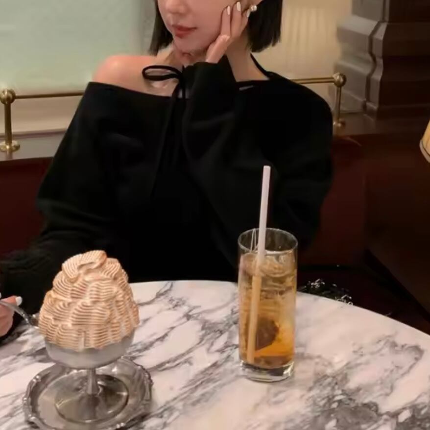 ribbon choker soft knit top