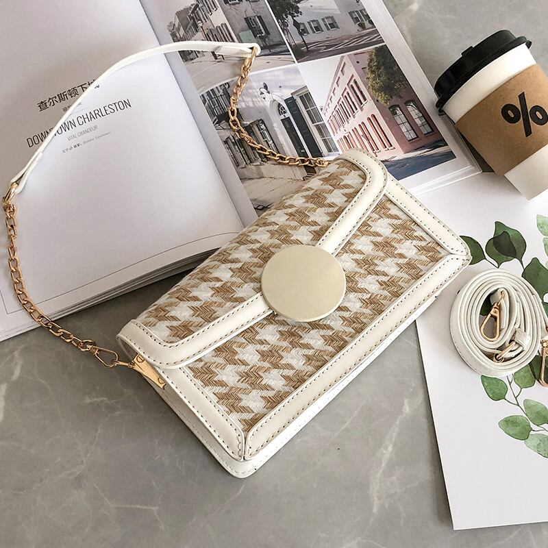 センススモールバッグメス2020新しいトレンディなファッションチェーンワイルドワンショルダーアンダーアームバッグネットセレブメッセンジャースモールスクエアバッグ 手作りハンドバック14819550628