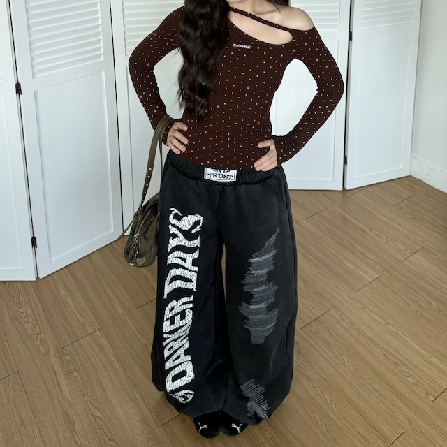 ロゴグラフィックダメージライクワイドスウェットパンツ 1col R02474