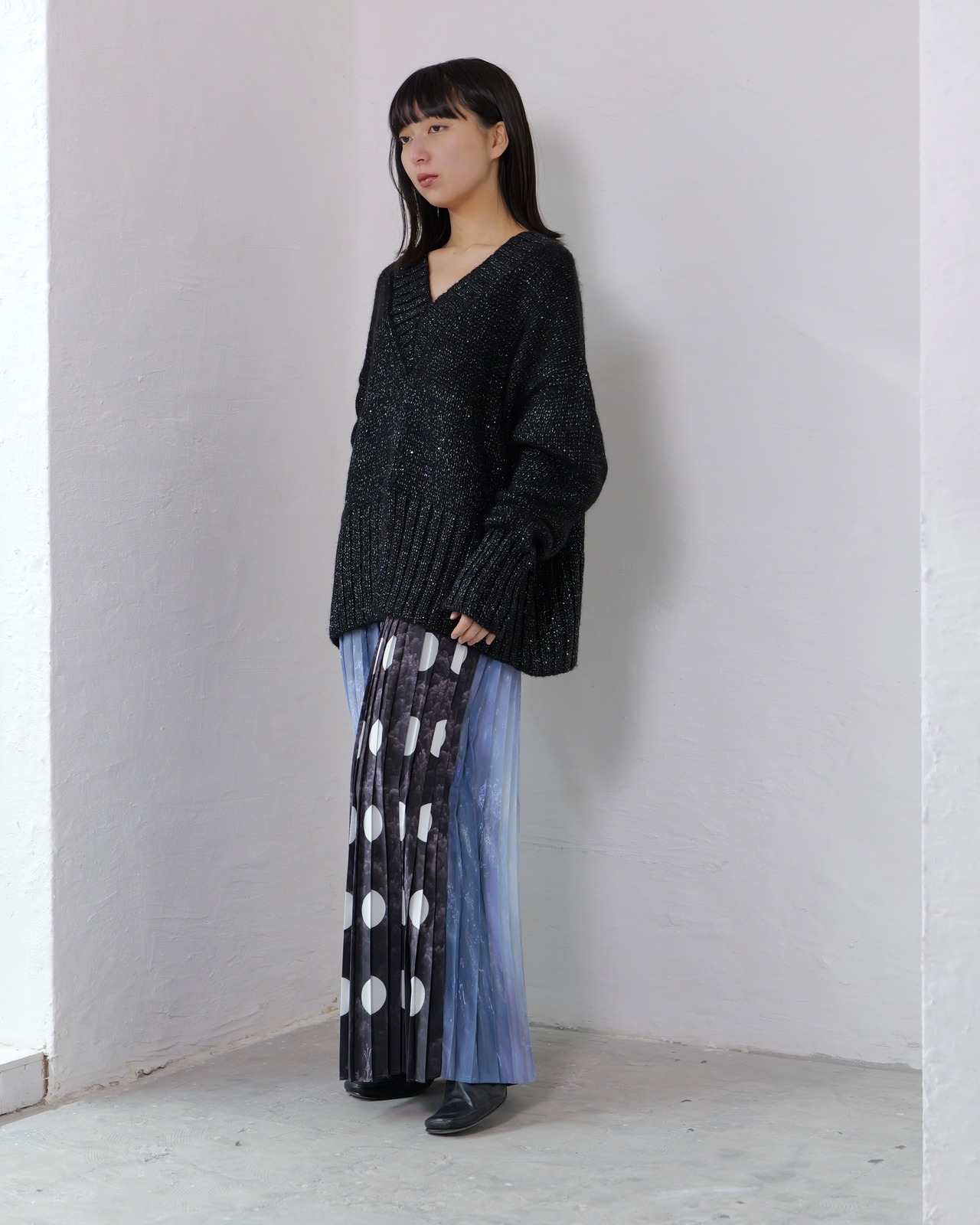 RITSUKO KARITA - Collage print pleats skirt  : black line /  (ﾘﾂｺｶﾘﾀ - ｺﾗｰｼﾞｭﾌﾟﾘﾝﾄﾌﾟﾘｰﾂｽｶｰﾄ : ﾌﾞﾗｯｸﾗｲﾝ)