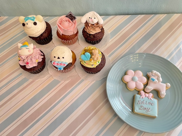 ホワイトデー限定カップケーキ6個+アイシングクッキースペシャルセット