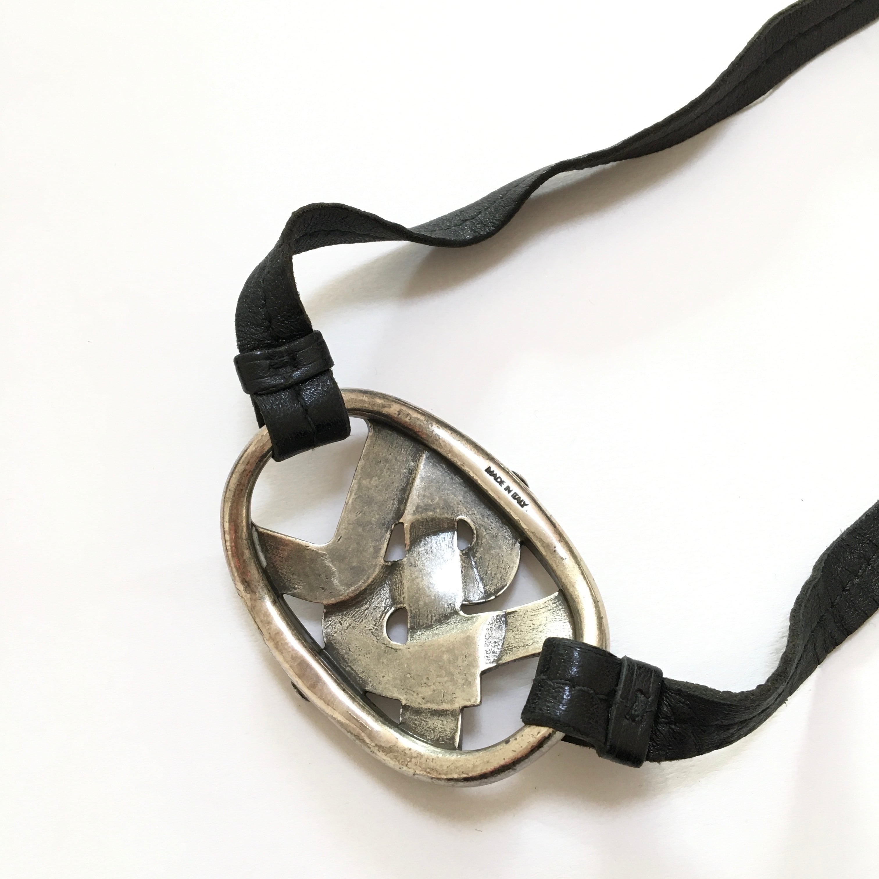 ysl yvsaintlaurent necklace choker silver イヴサンローラン ysl yvsaintlaurent necklace choker silver イヴサンローラン