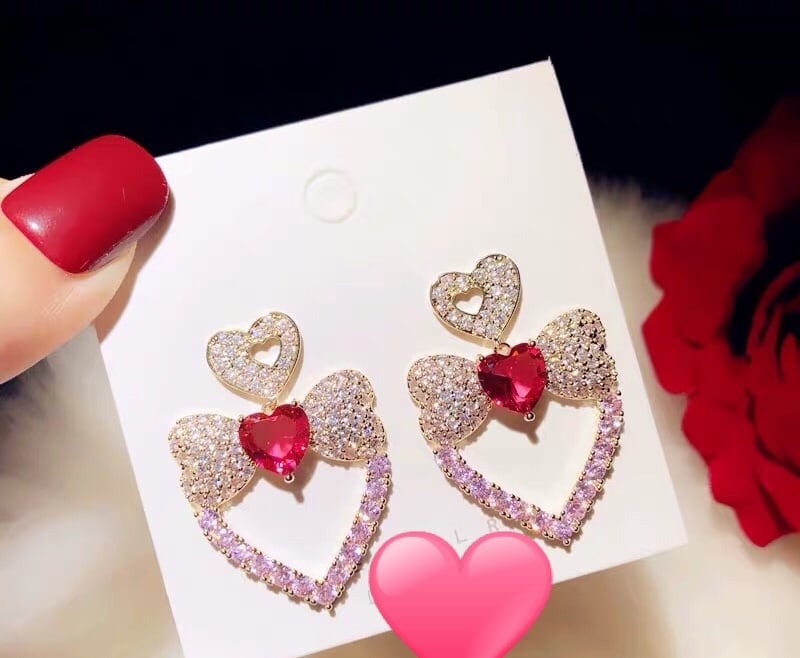 即納】ピアス パール ピンク ハート アクセサリーキラキラ ビジュー 赤