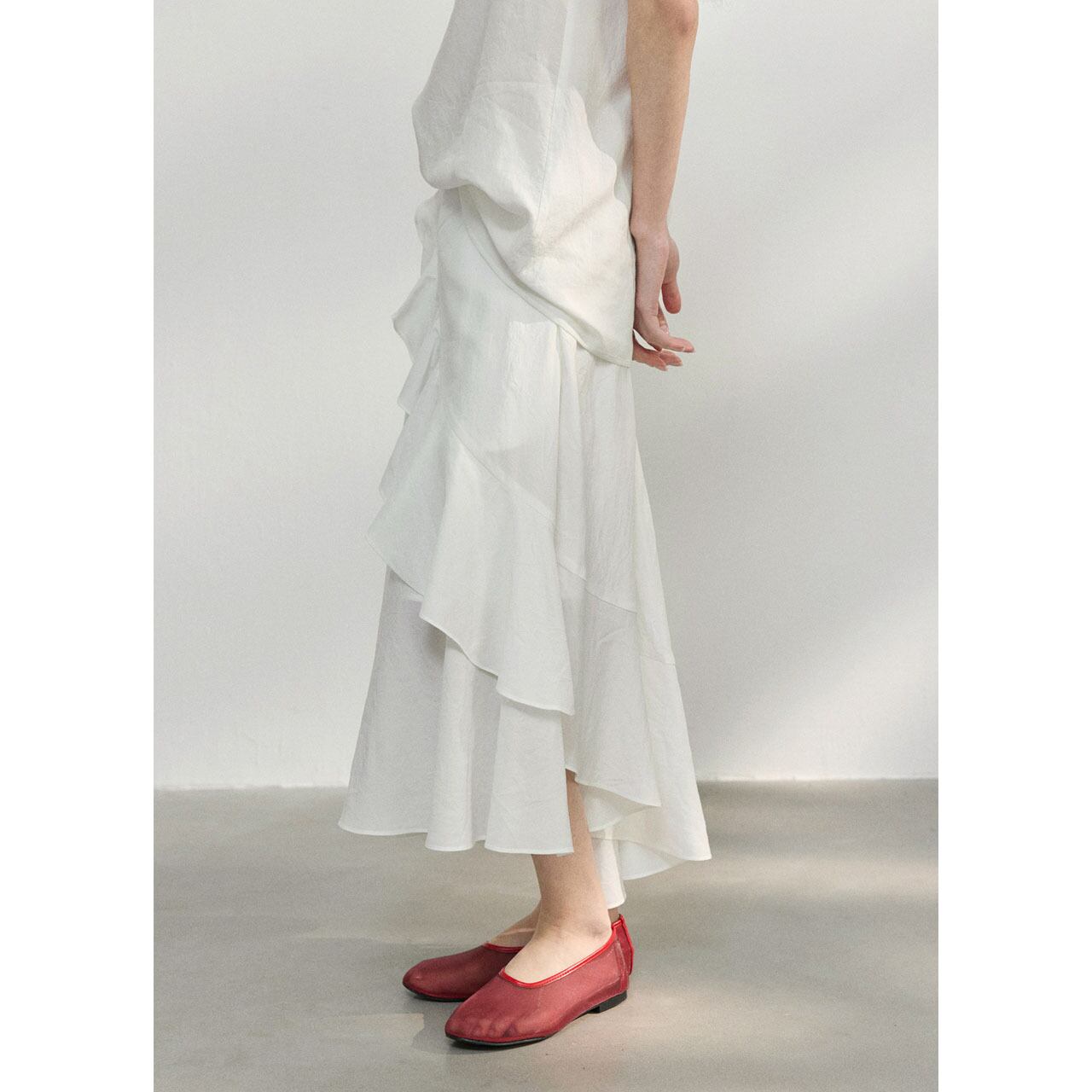 Asymmetry Frill Layered Skirt | SSISIL 公式オンラインストア