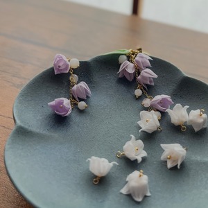 至福の風鈴そう(淡紫色)耳飾り