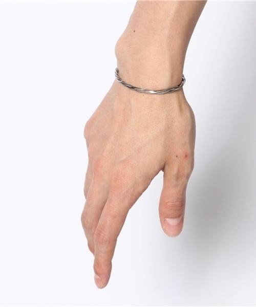 THEFT セフト NARROW TWIST LINE BANGLE ナローツイストラインバングル