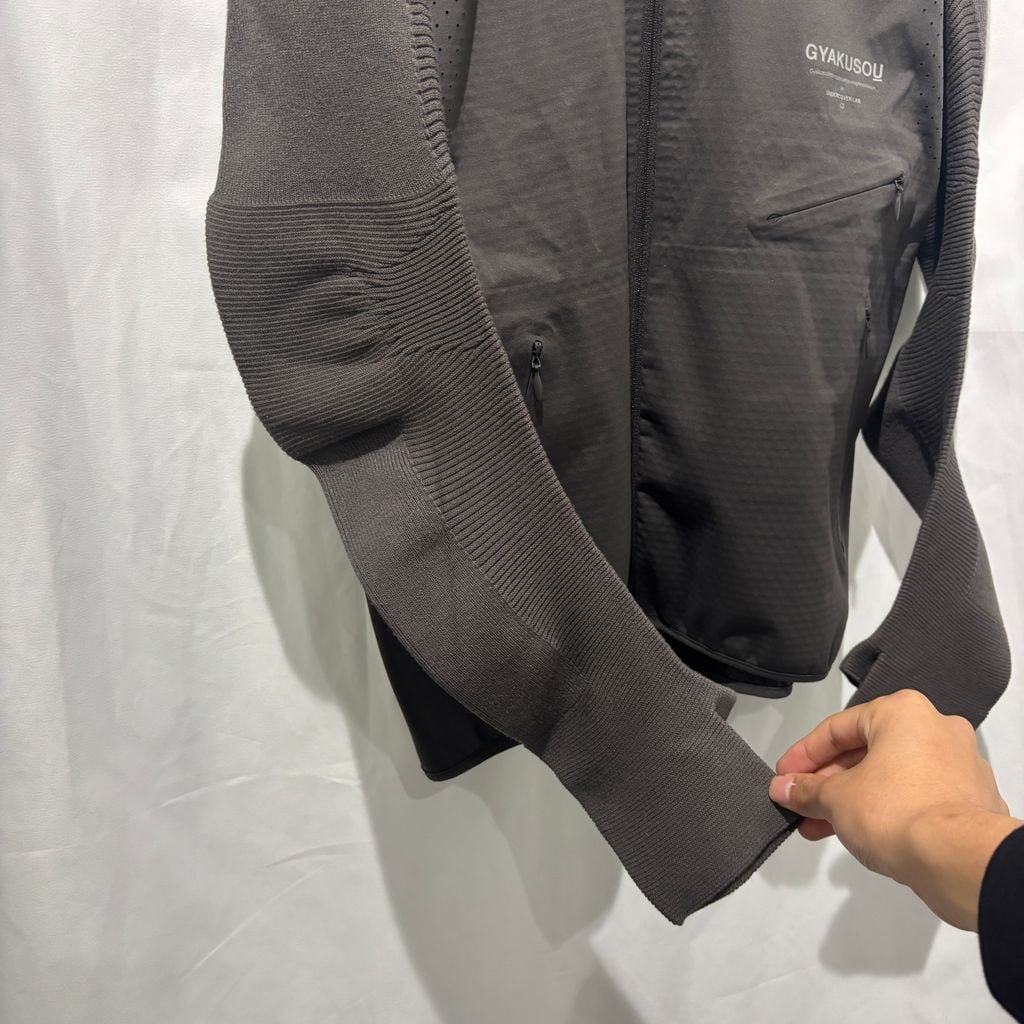 NIKE × UNDERCOVER GYAKUSOU ナイキ×アンダーカバー ギャクソウ