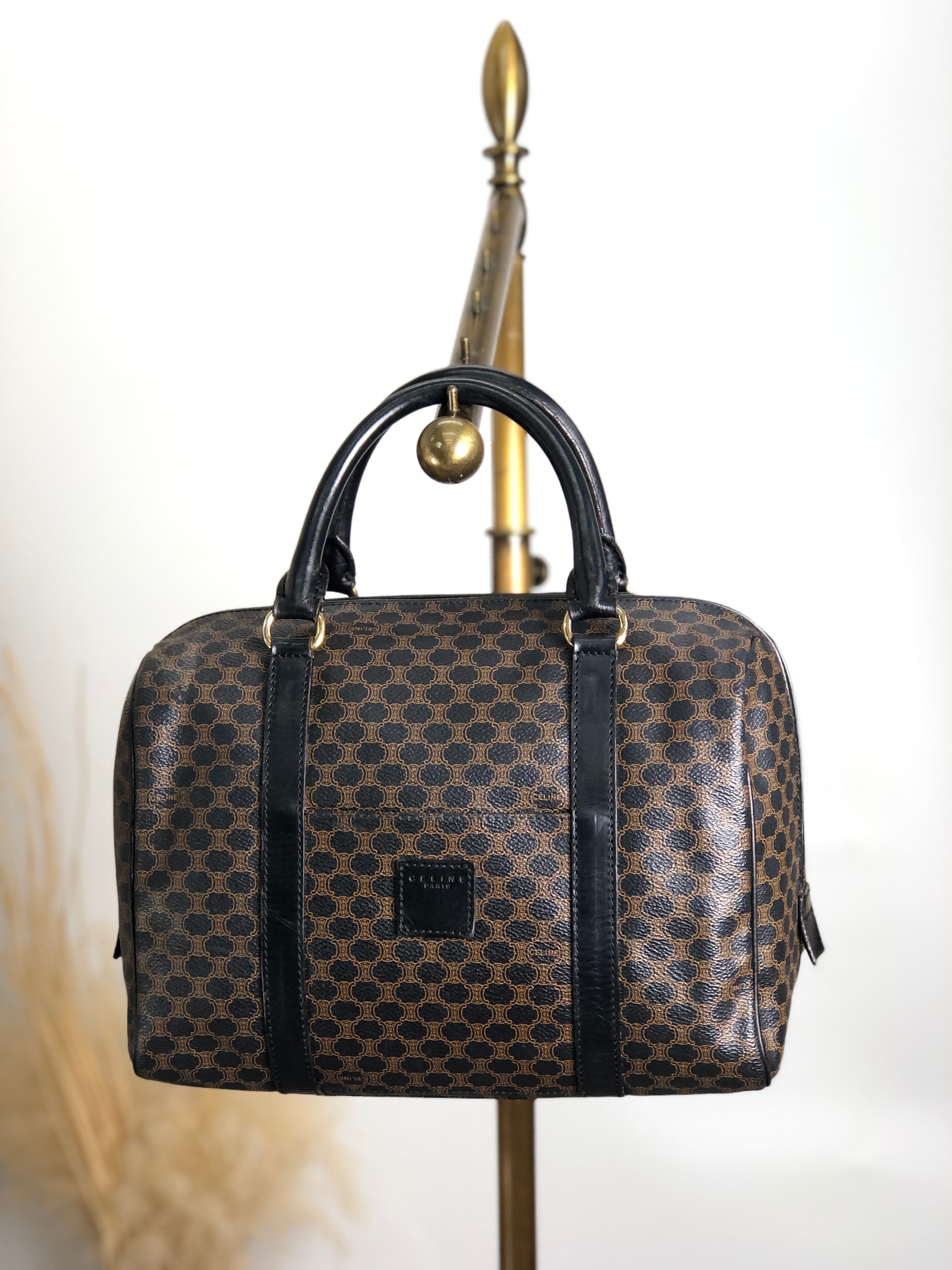 CELINE セリーヌ マカダム ボストンバッグ ハンドバッグ ブラック ブラゾン型押し PVCレザー vintage ヴィンテージ オールド jbwfvj | VintageShop solo powered by BASE CELINE セリーヌ マカダム ボストンバッグ ハンドバッグ ブラック ブラゾン型押し PVCレザー vintage ヴィンテージ オールド jbwfvj | VintageShop solo powered by BASE