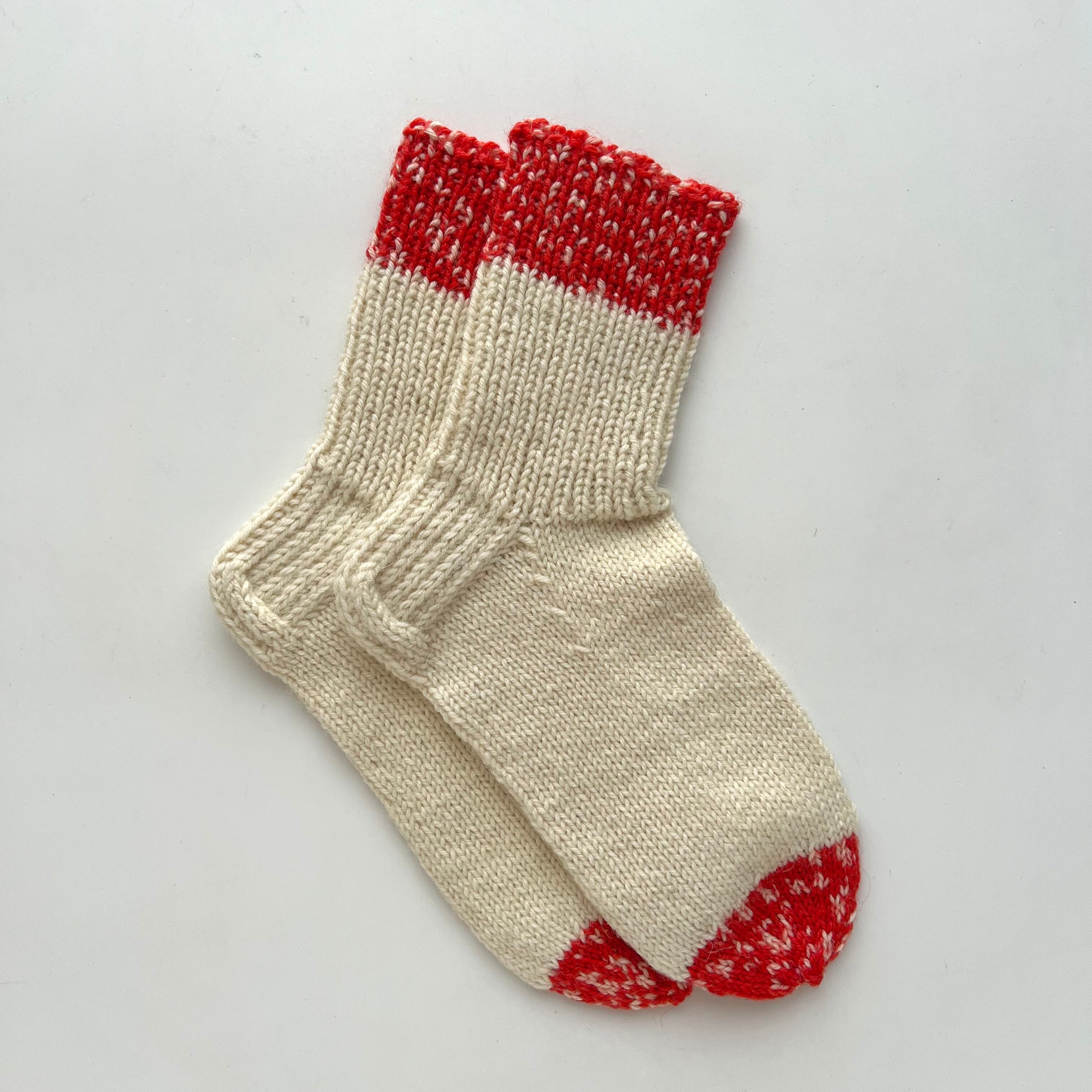 Villasukat / Hand Knitted Socks