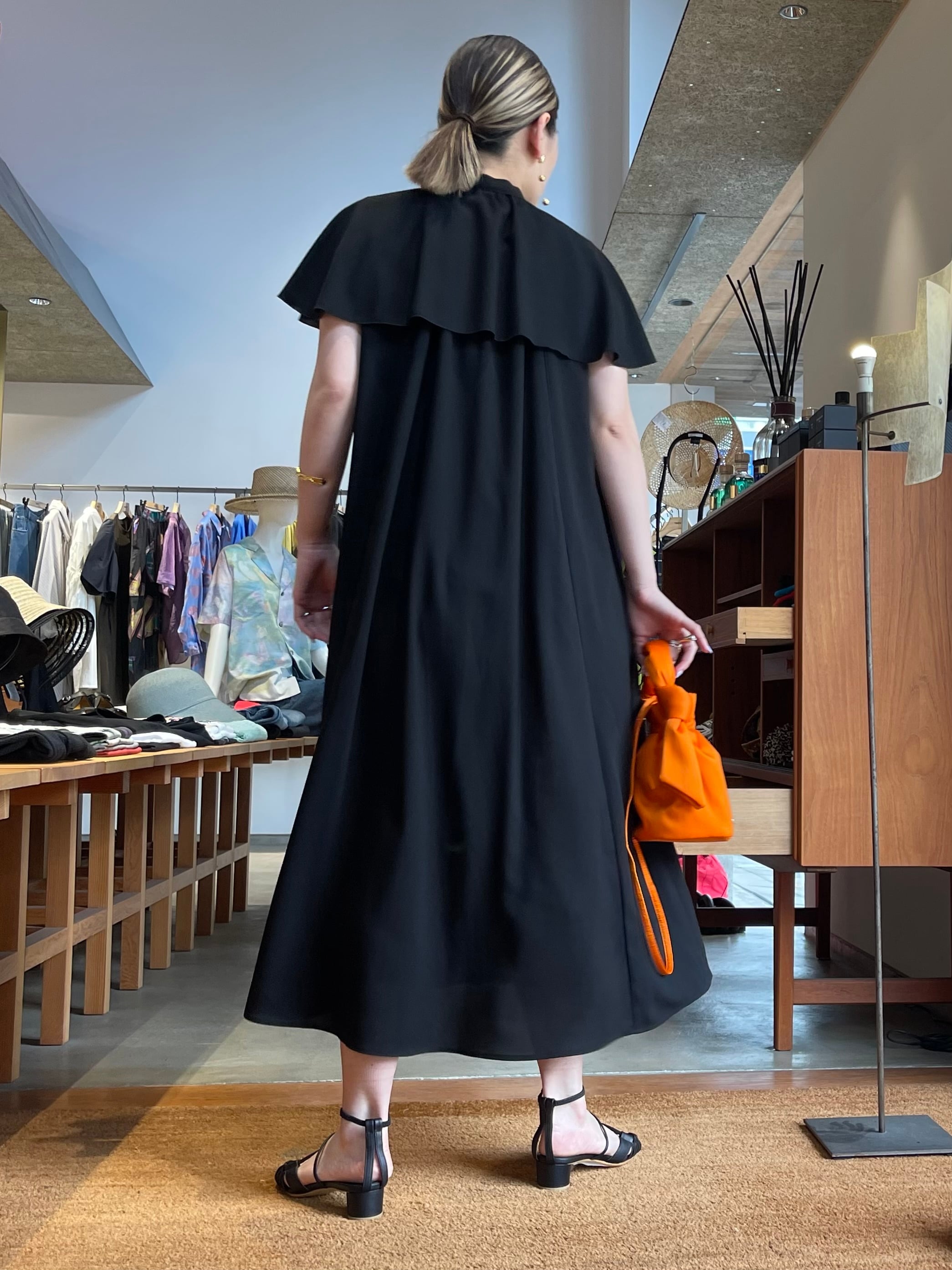 ENFOLD エンフォルド / PE LIGHT GEORGETTE CAPE-SLEEVE DRESS | TRENT  