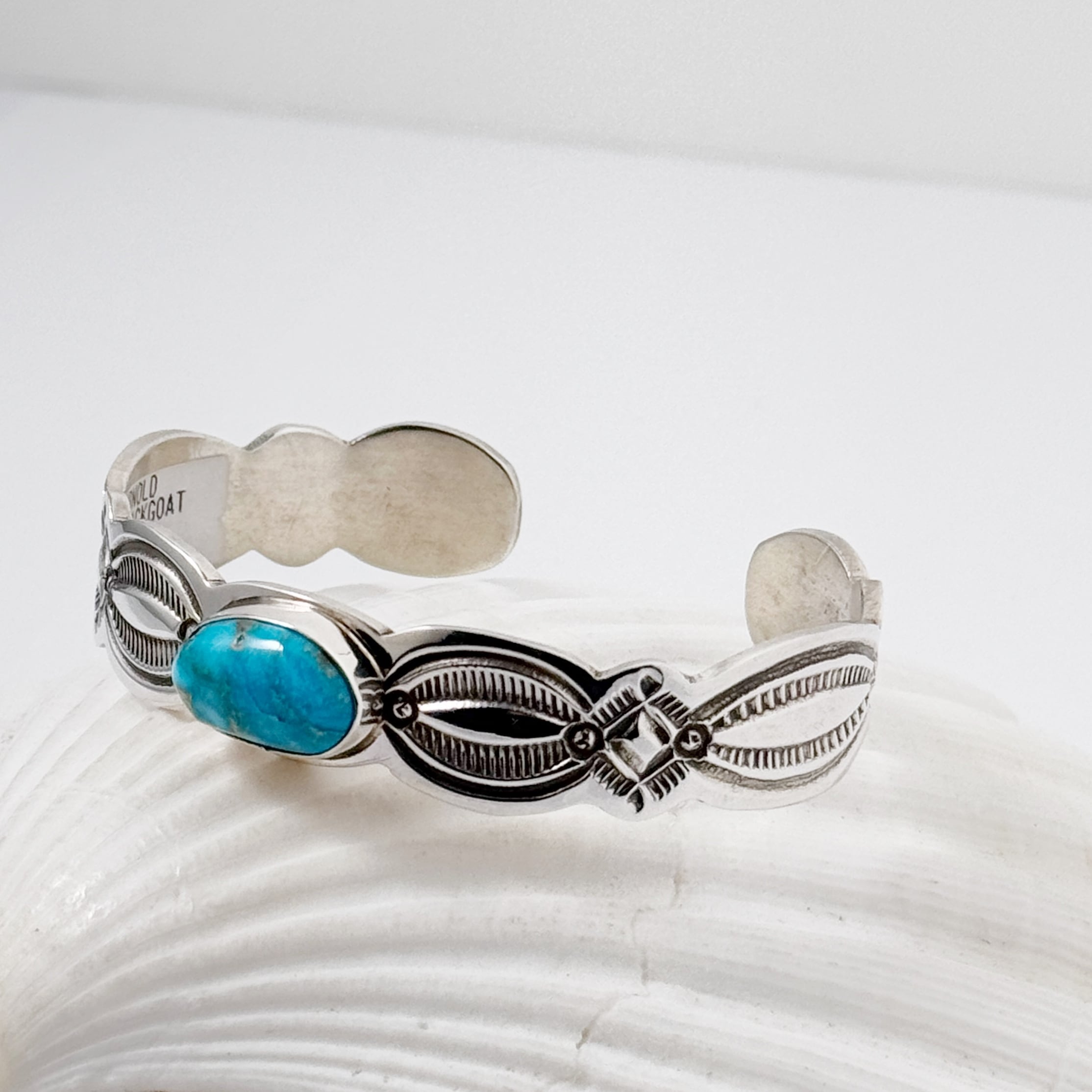 Indian Jewerly》一点物 ターコイズバングル Arnold Blackgoat作